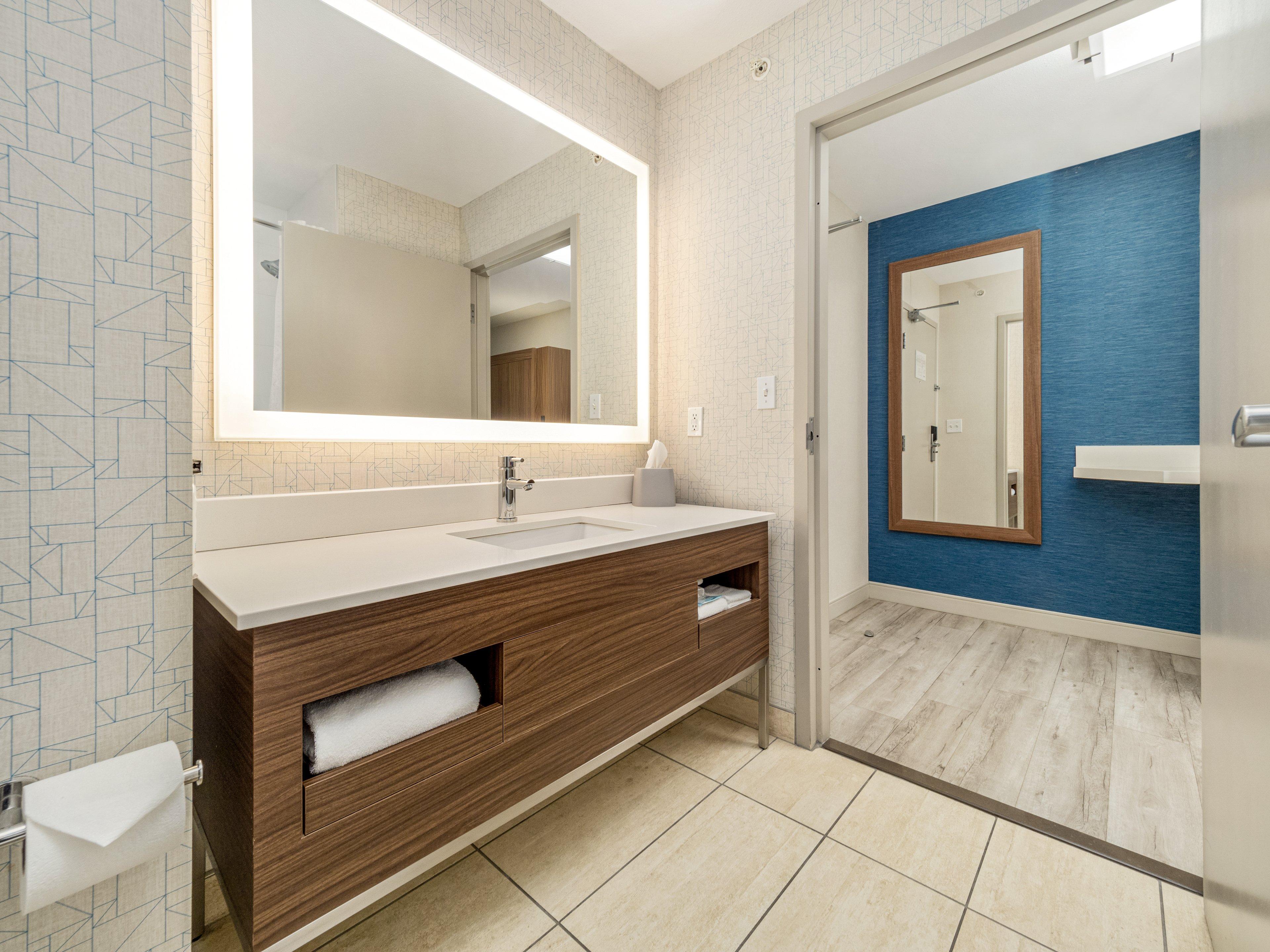 Quadruple Two King Beds