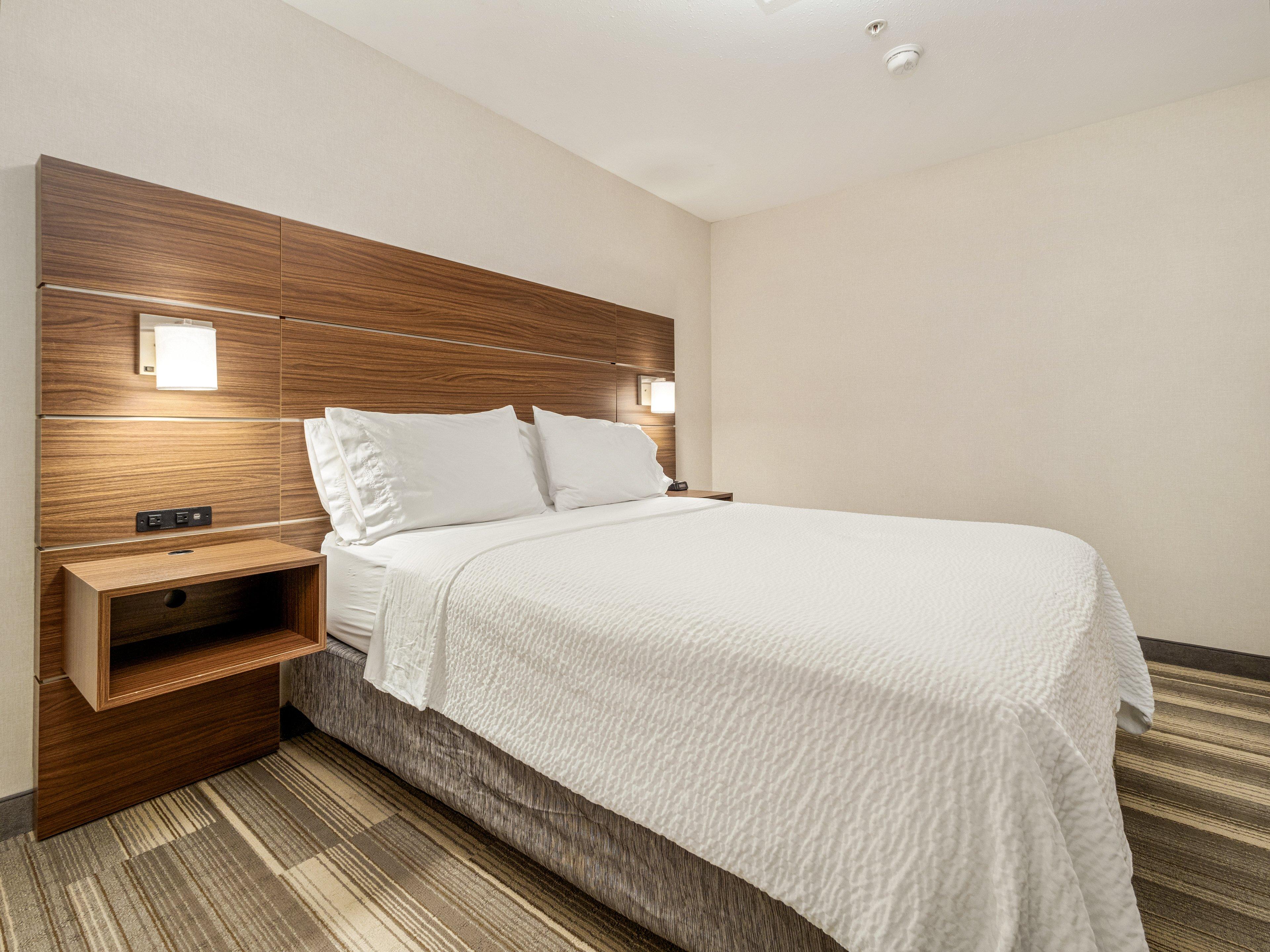 Suite Queen Size Bed