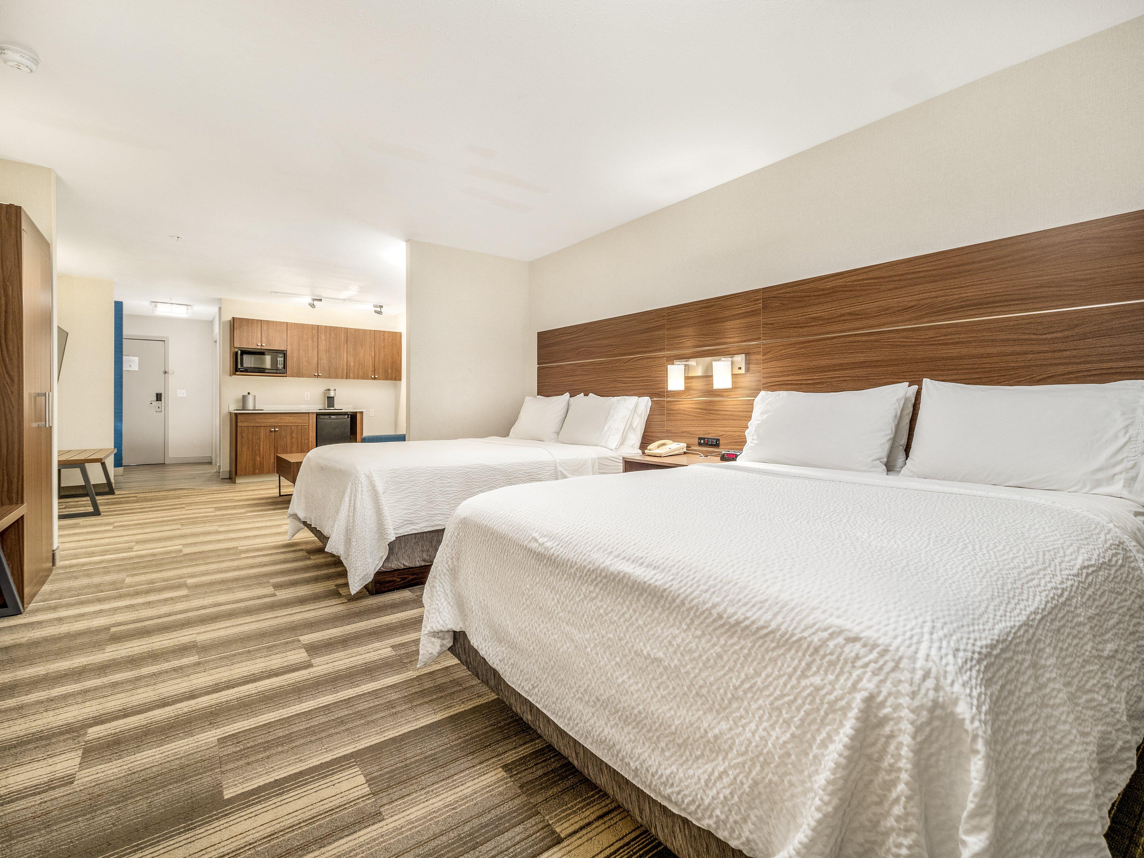 Suite Queen Size Bed