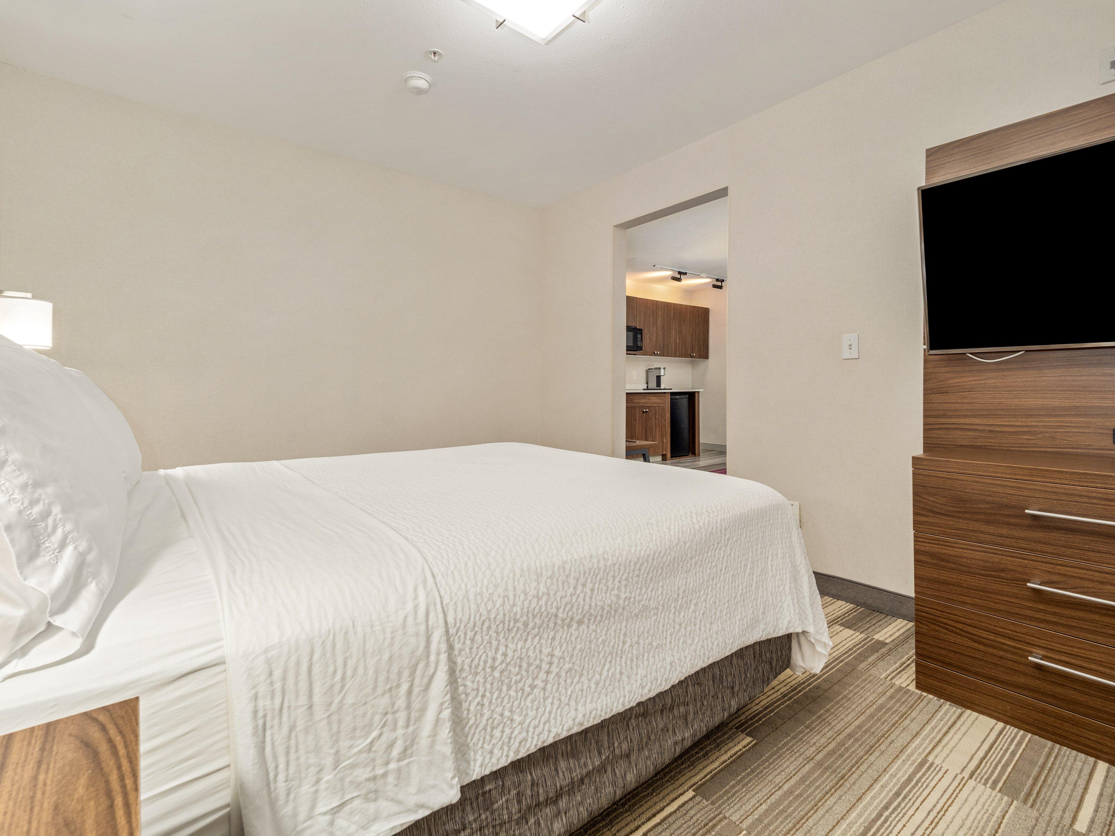 Suite Queen Size Bed