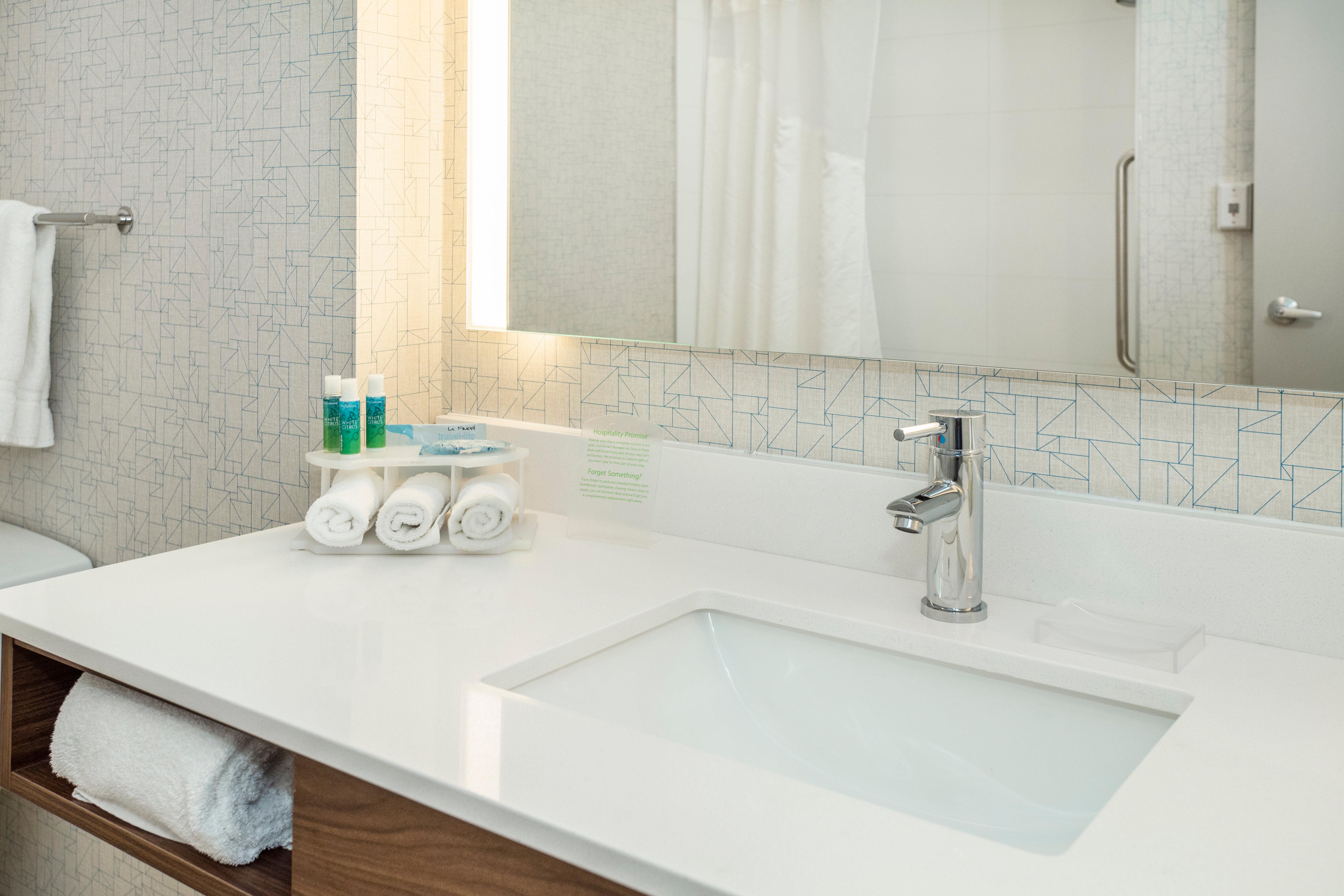 Quadruple Two Queen Beds