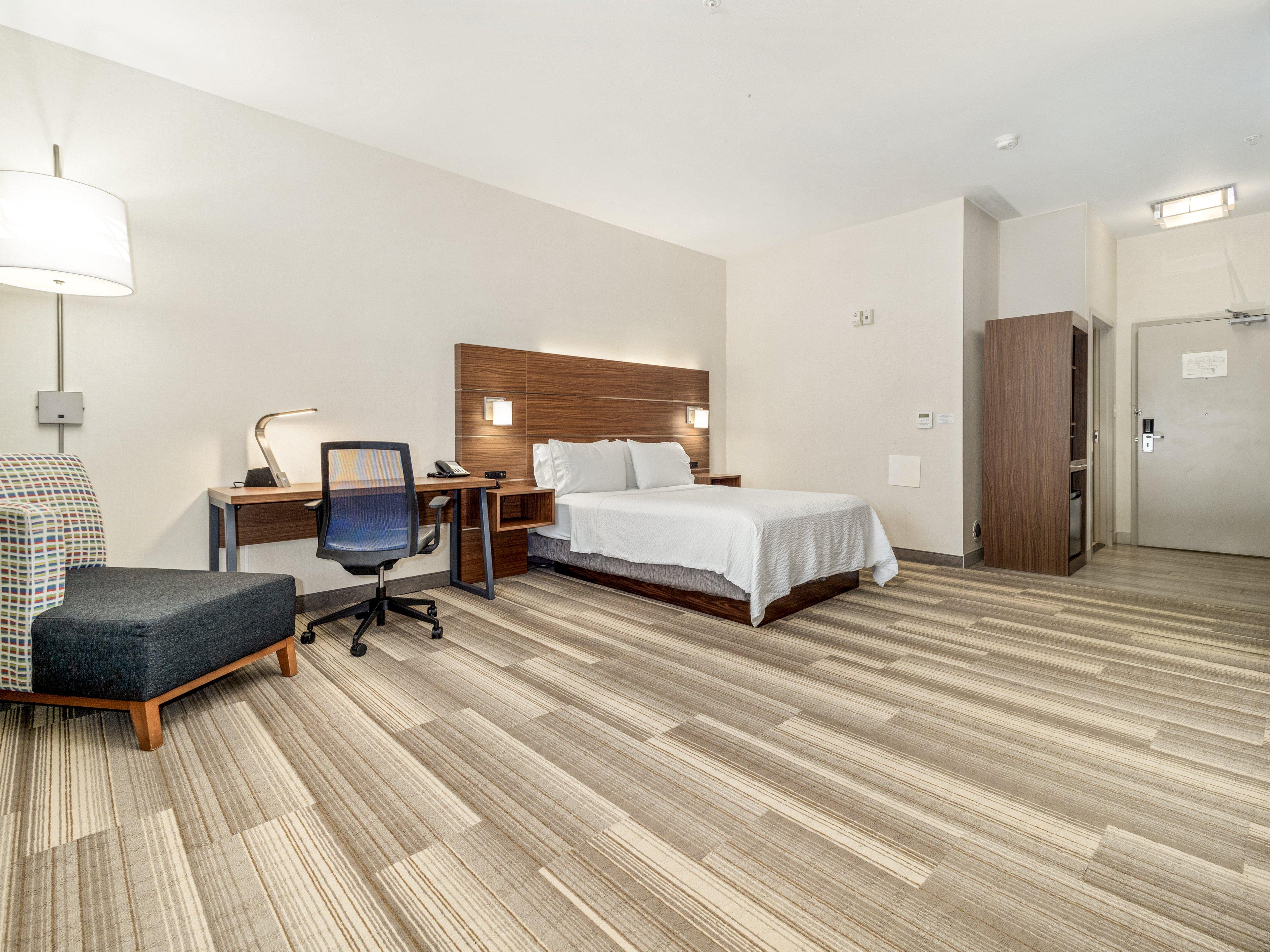 Double Accessible-queen Size Bed