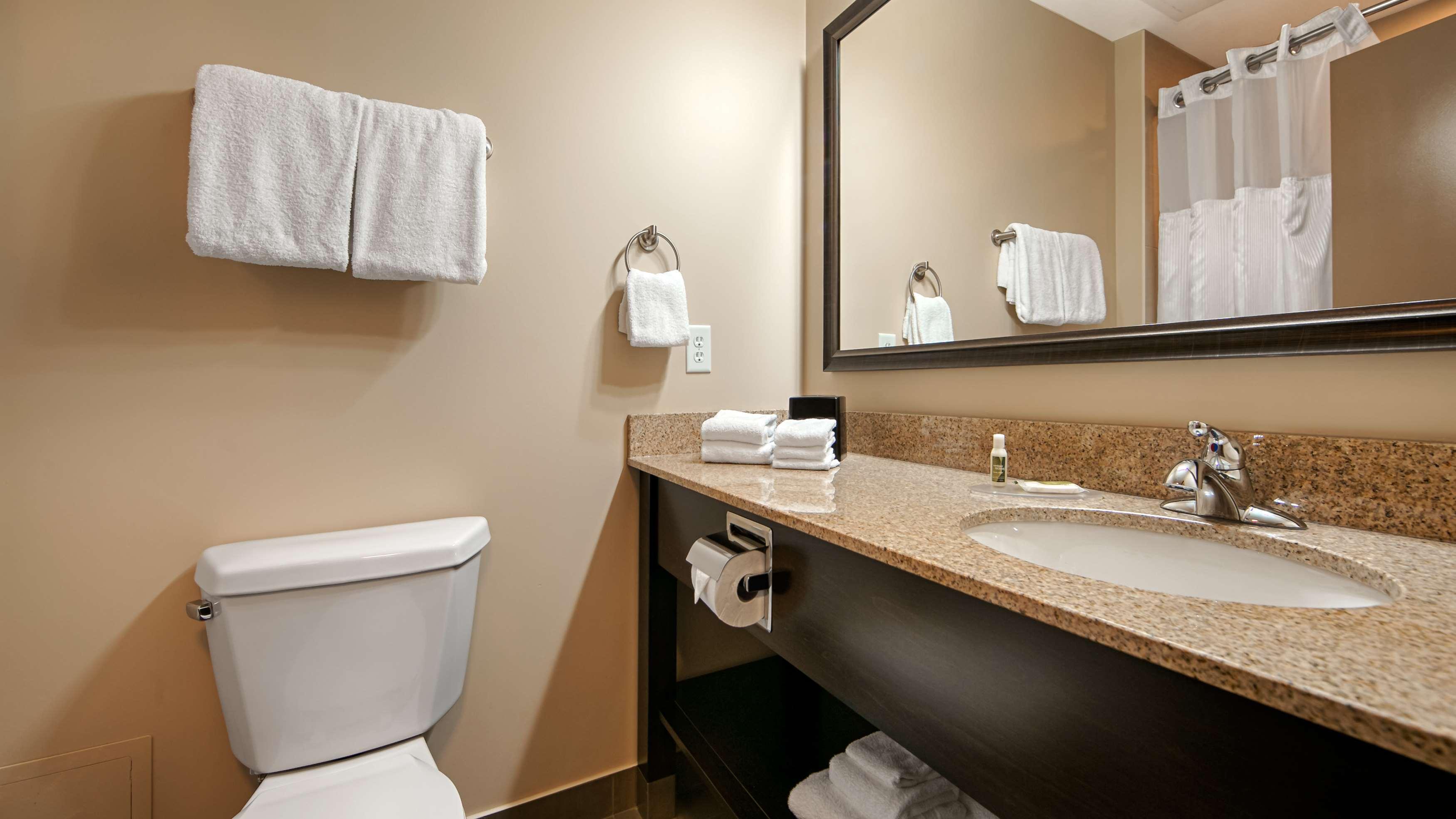 Suite Two Queen Beds