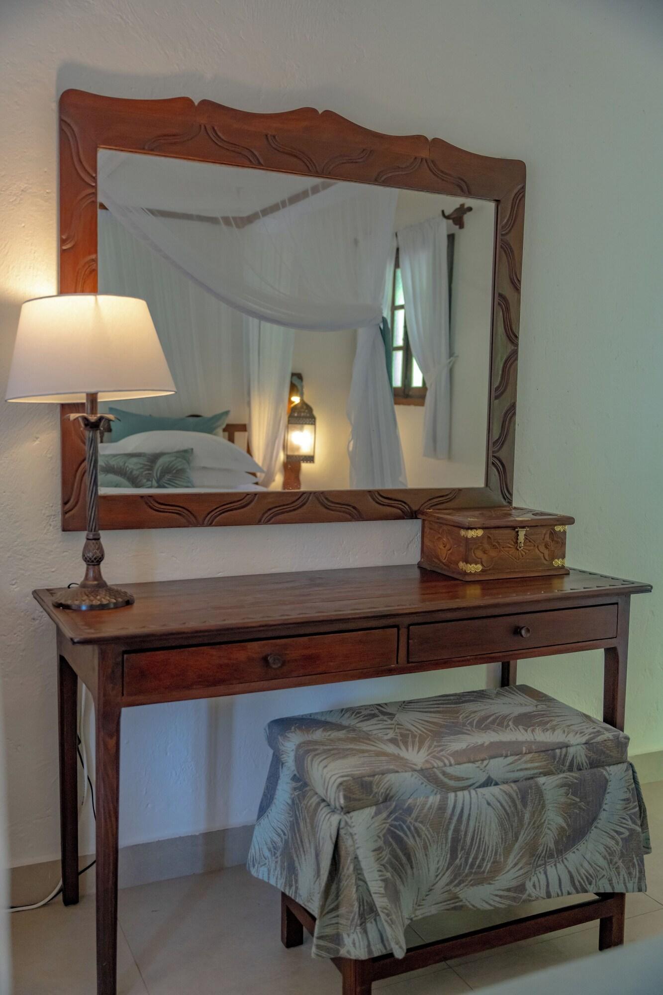 Double or Twin Queen Size Bed