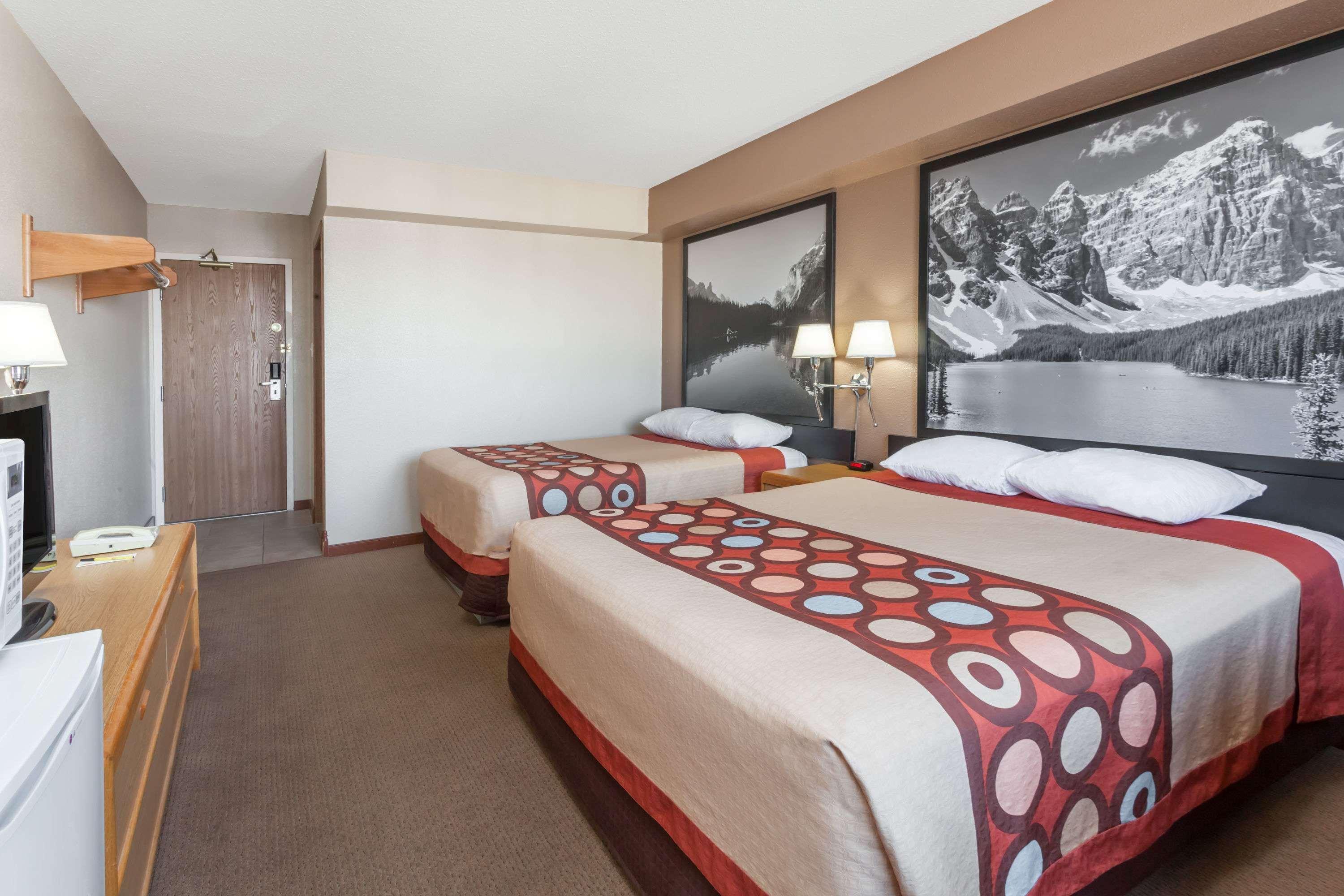 Room Two Queen Beds Non Smoking