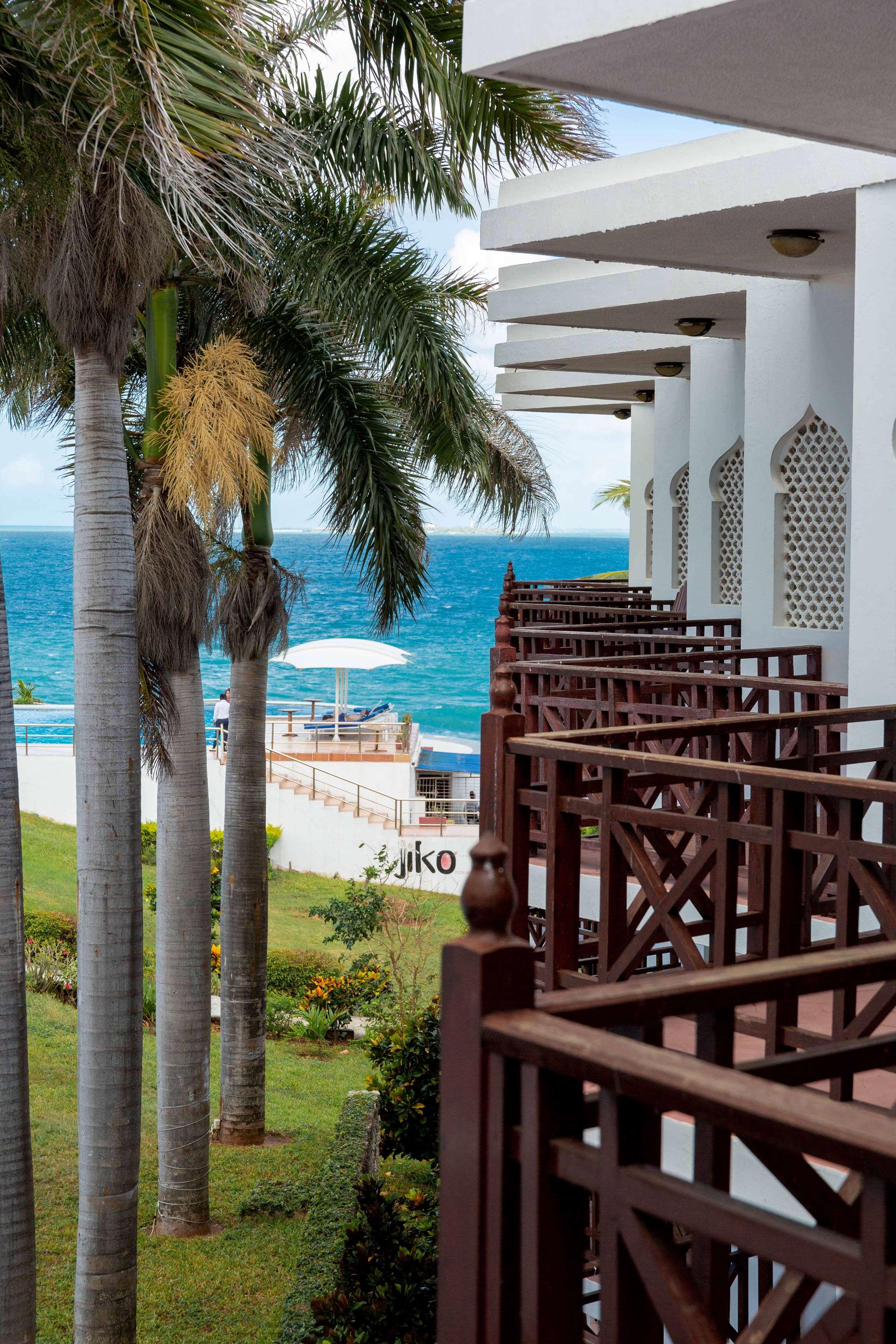 Double Queen Size Bed