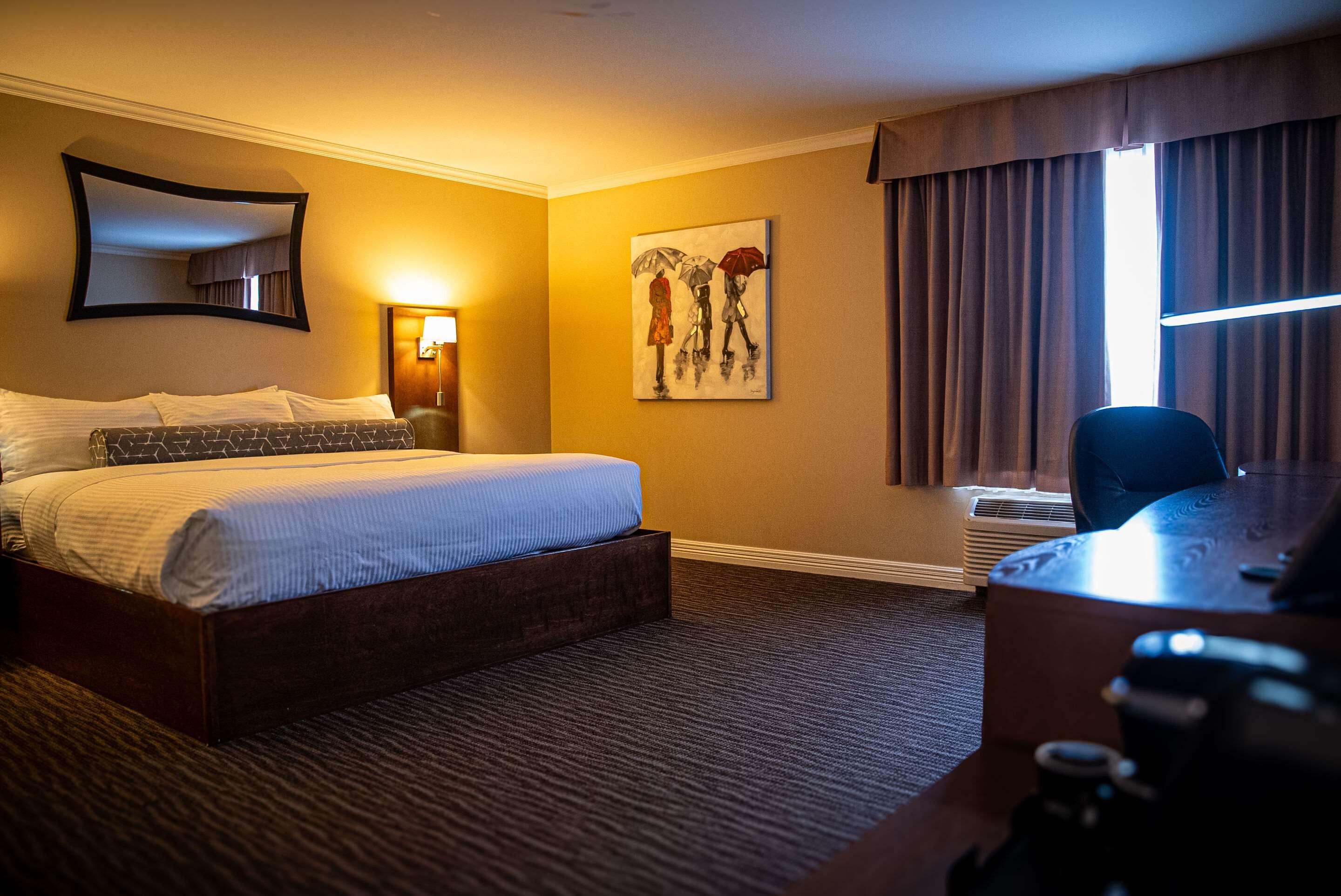 Double King Bed Non Smoking