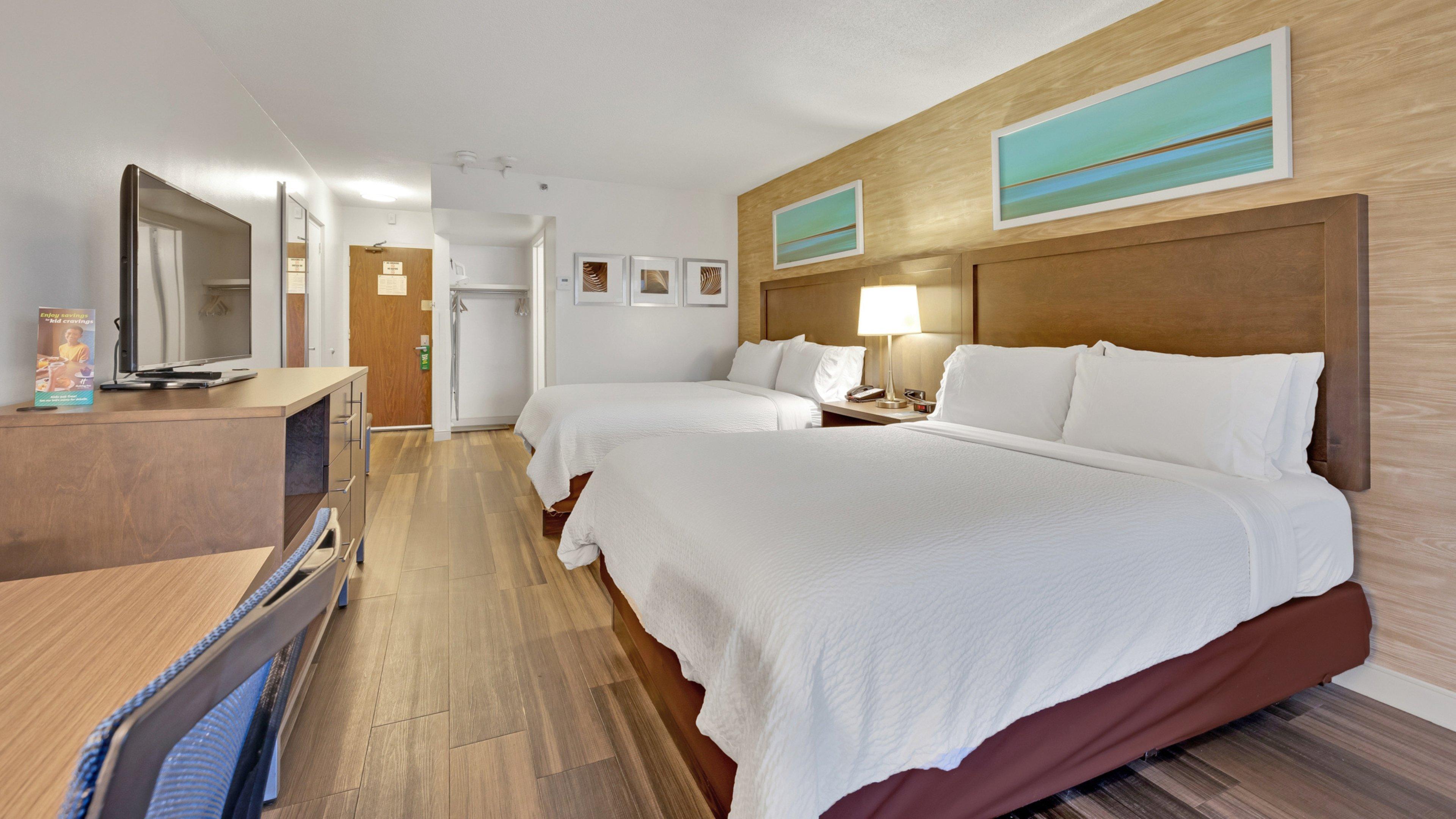 Double Two Queen Beds