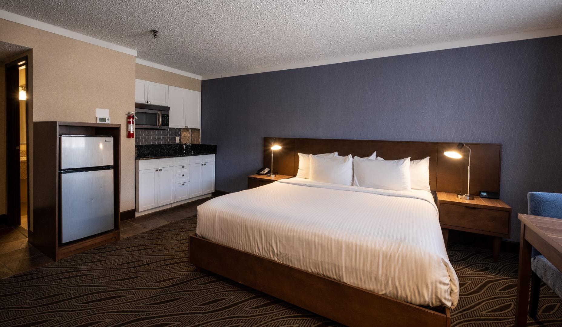 Studio King Size Bed