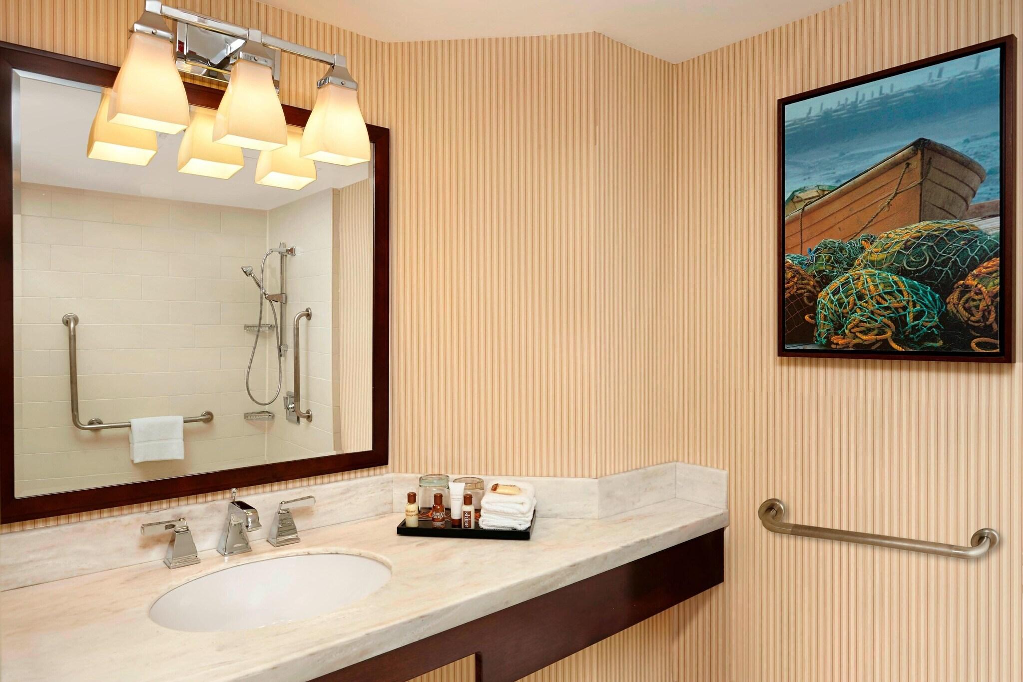 Double Queen Size Bed