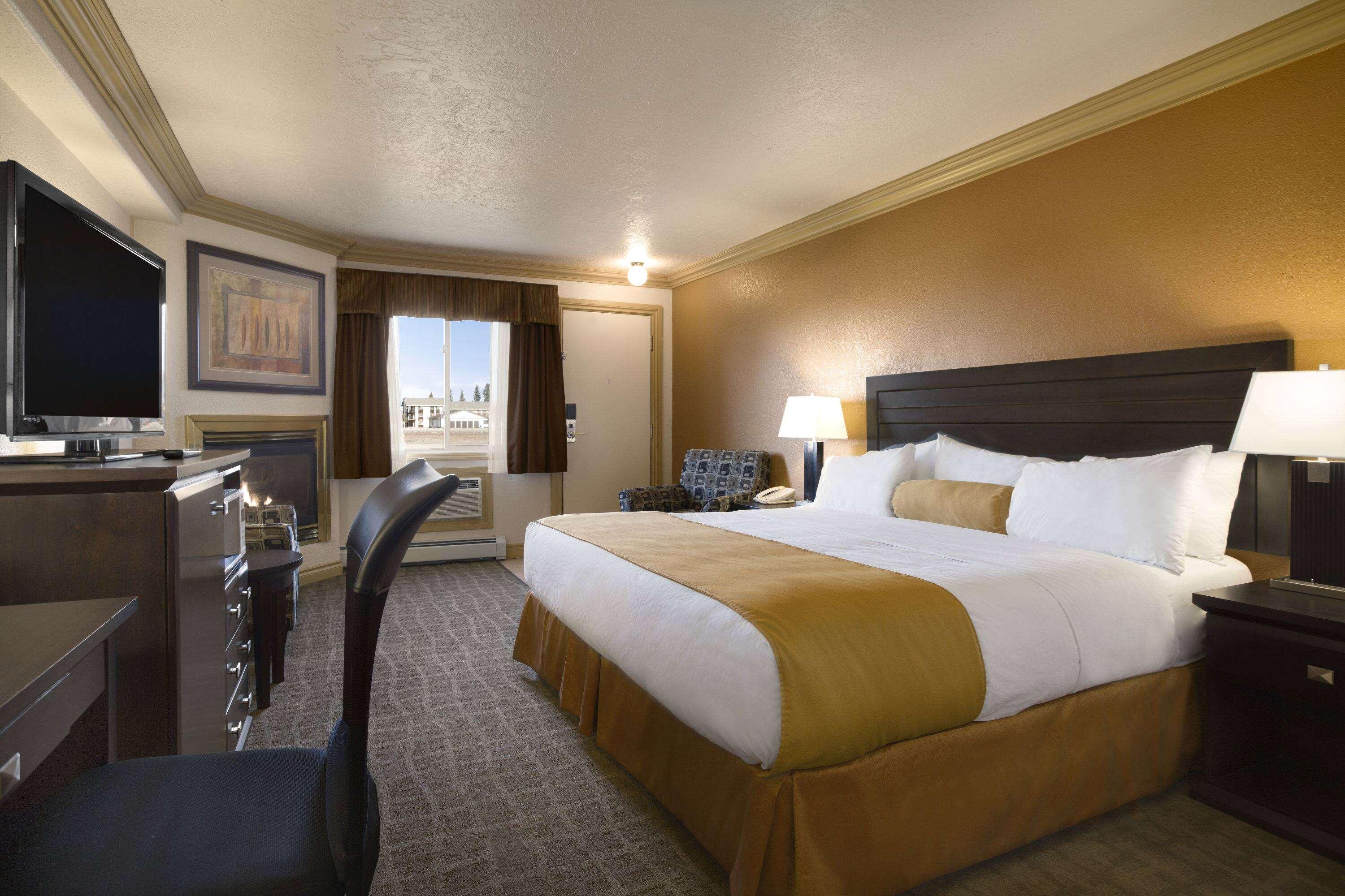 Triple Queen Bed Non Smoking