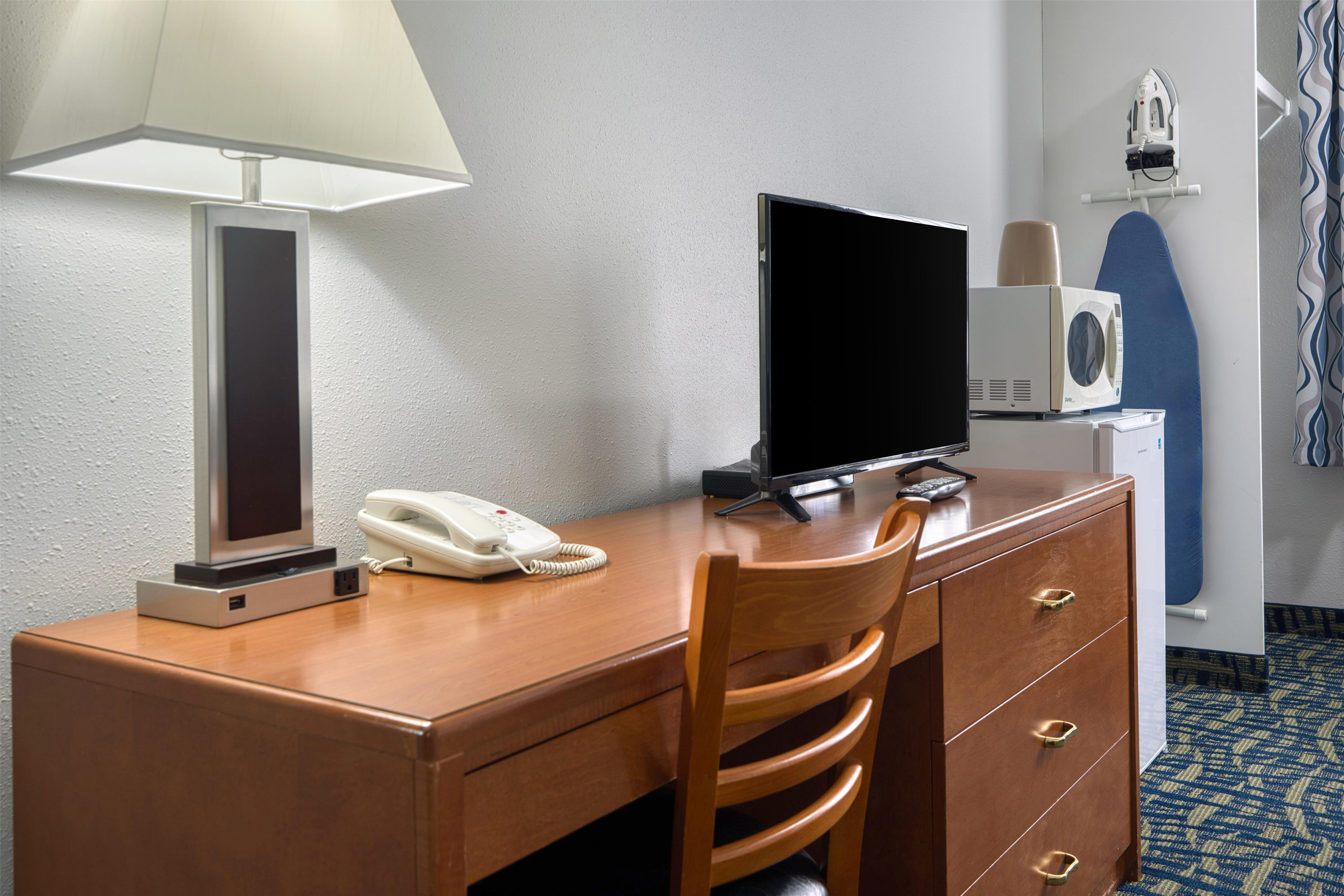 Double Queen Bed Non Smoking