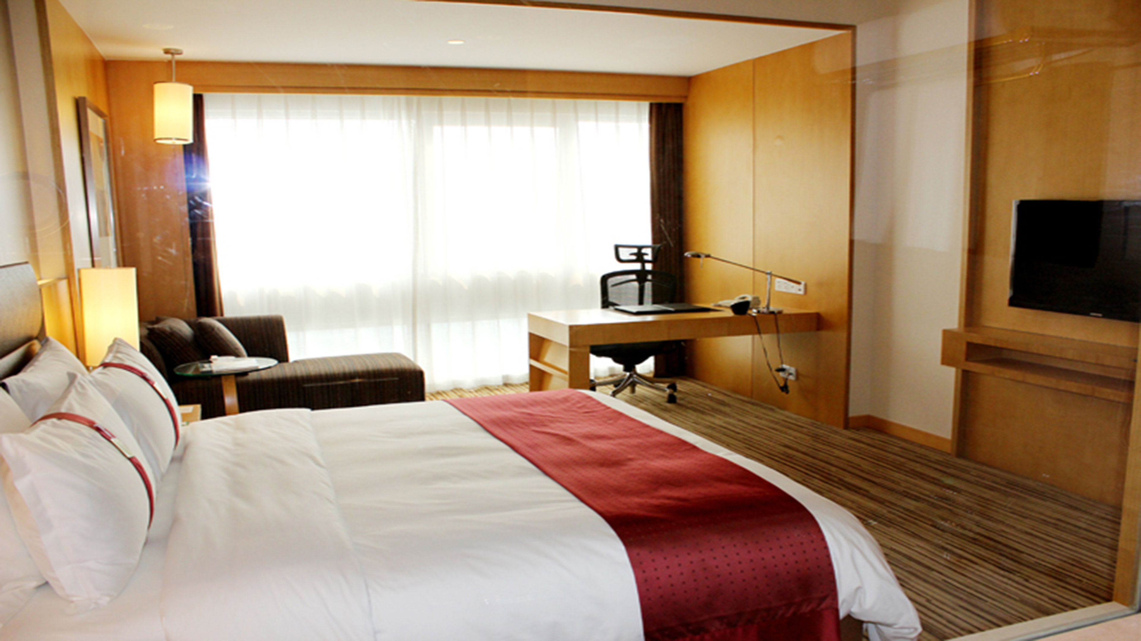 Double King Size Bed