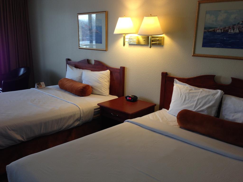 Double Two Queen Beds