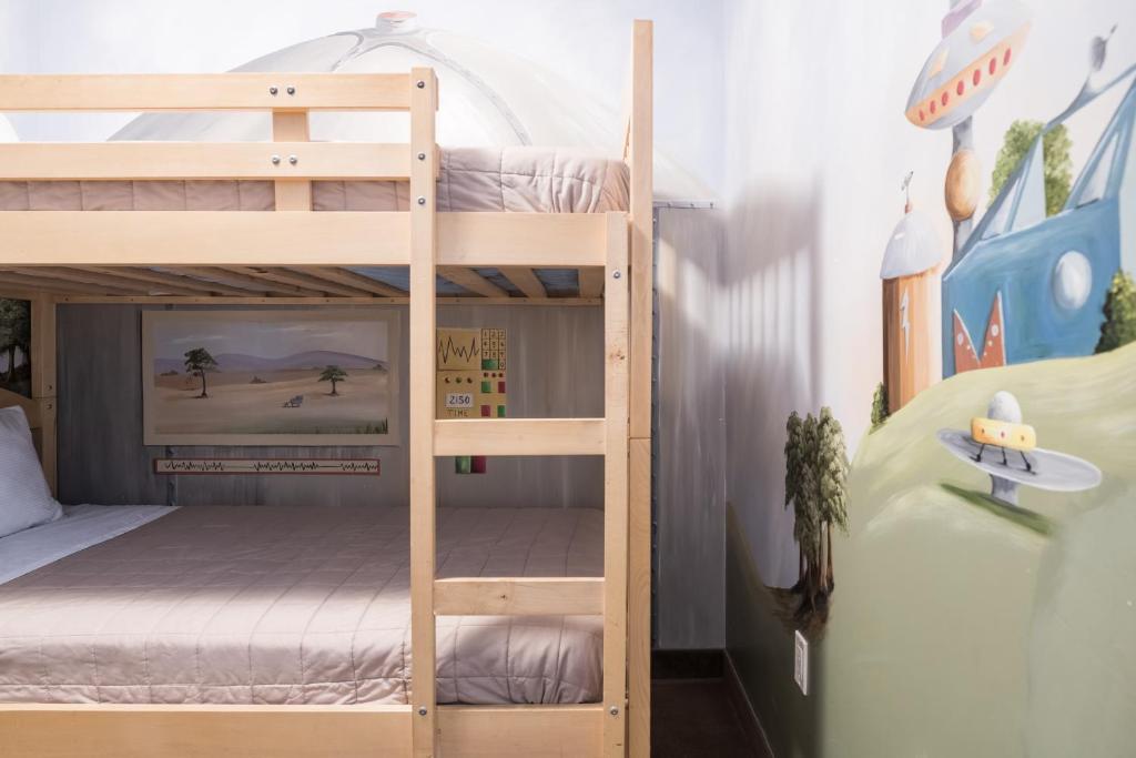 Suite Queen Size Bed