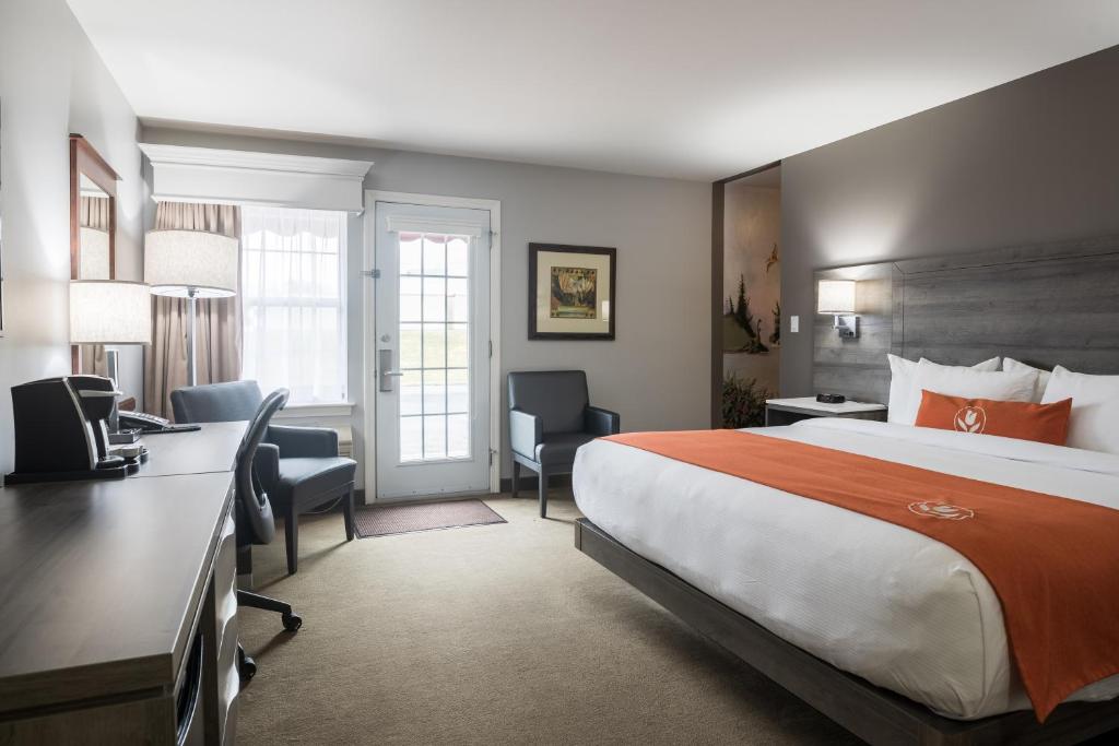 Suite Queen Size Bed