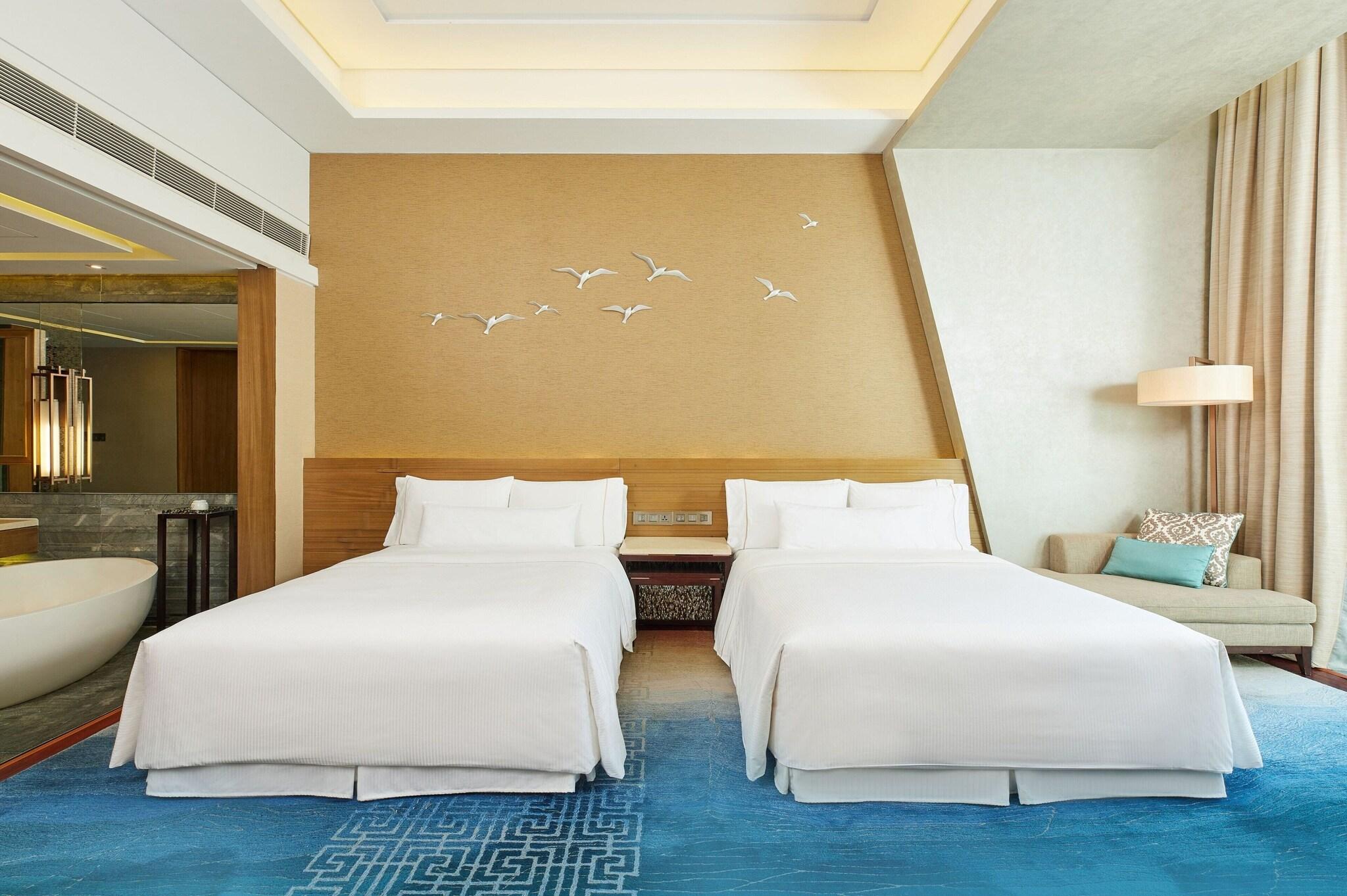 Double Superior King Bed