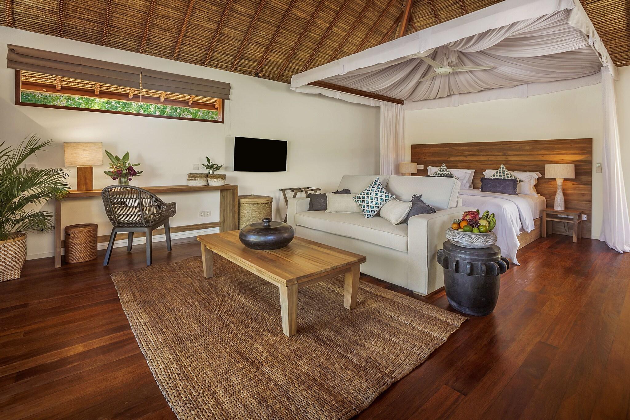 Villa Garden View King Bed