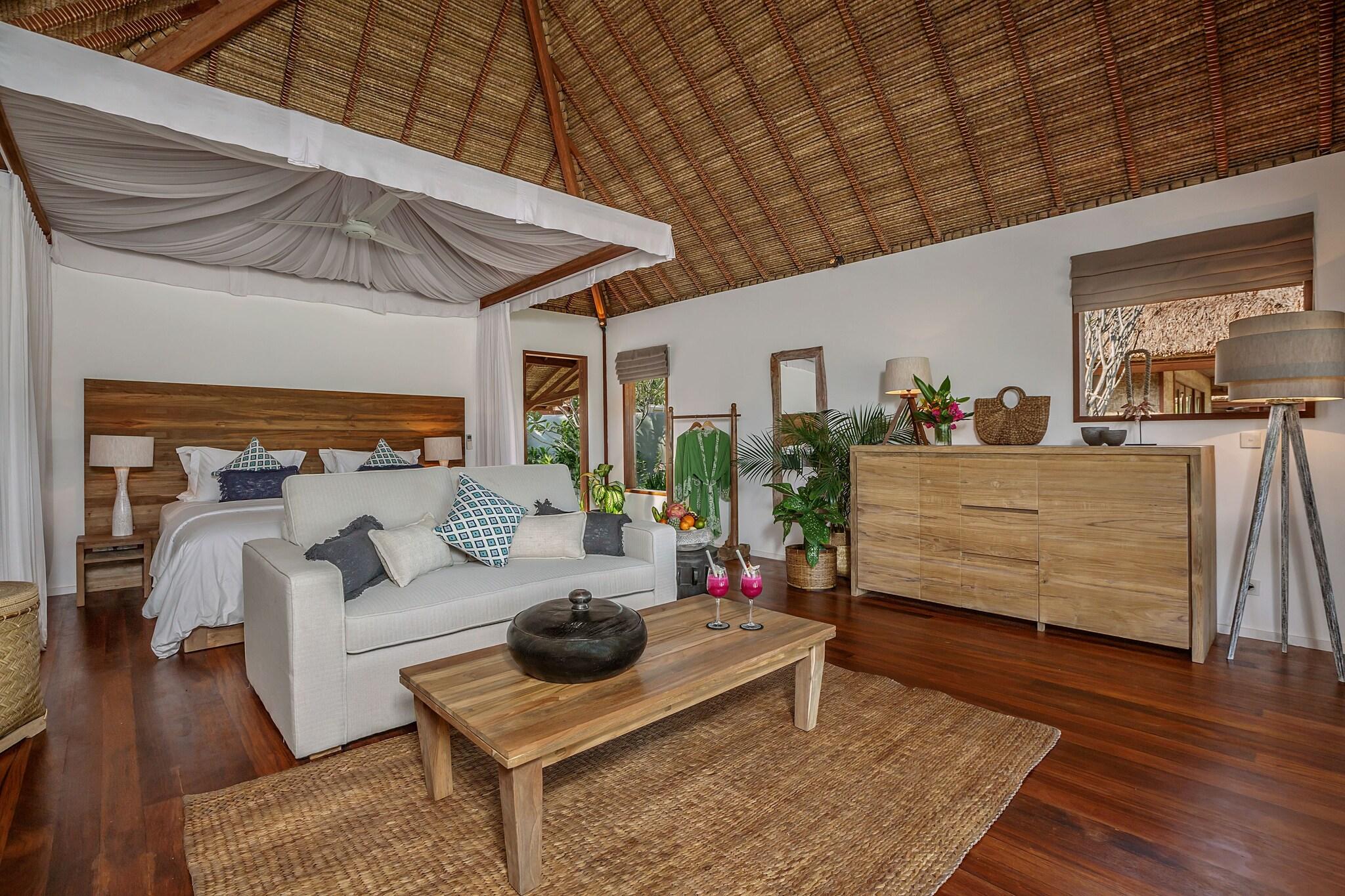 Villa Garden View King Bed