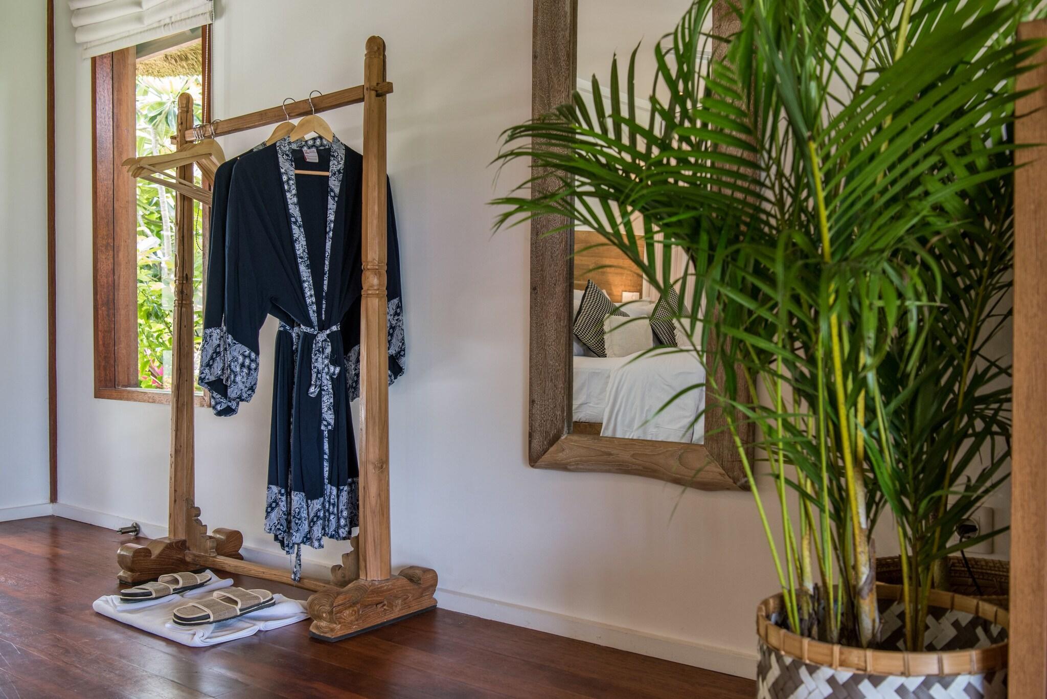 Villa Garden View King Bed