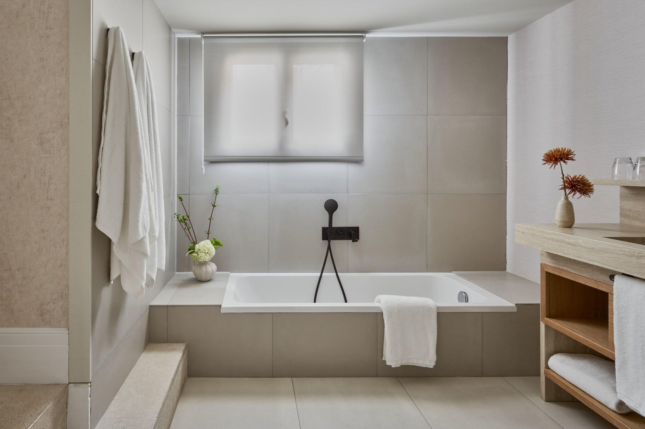 Double King Size Bed