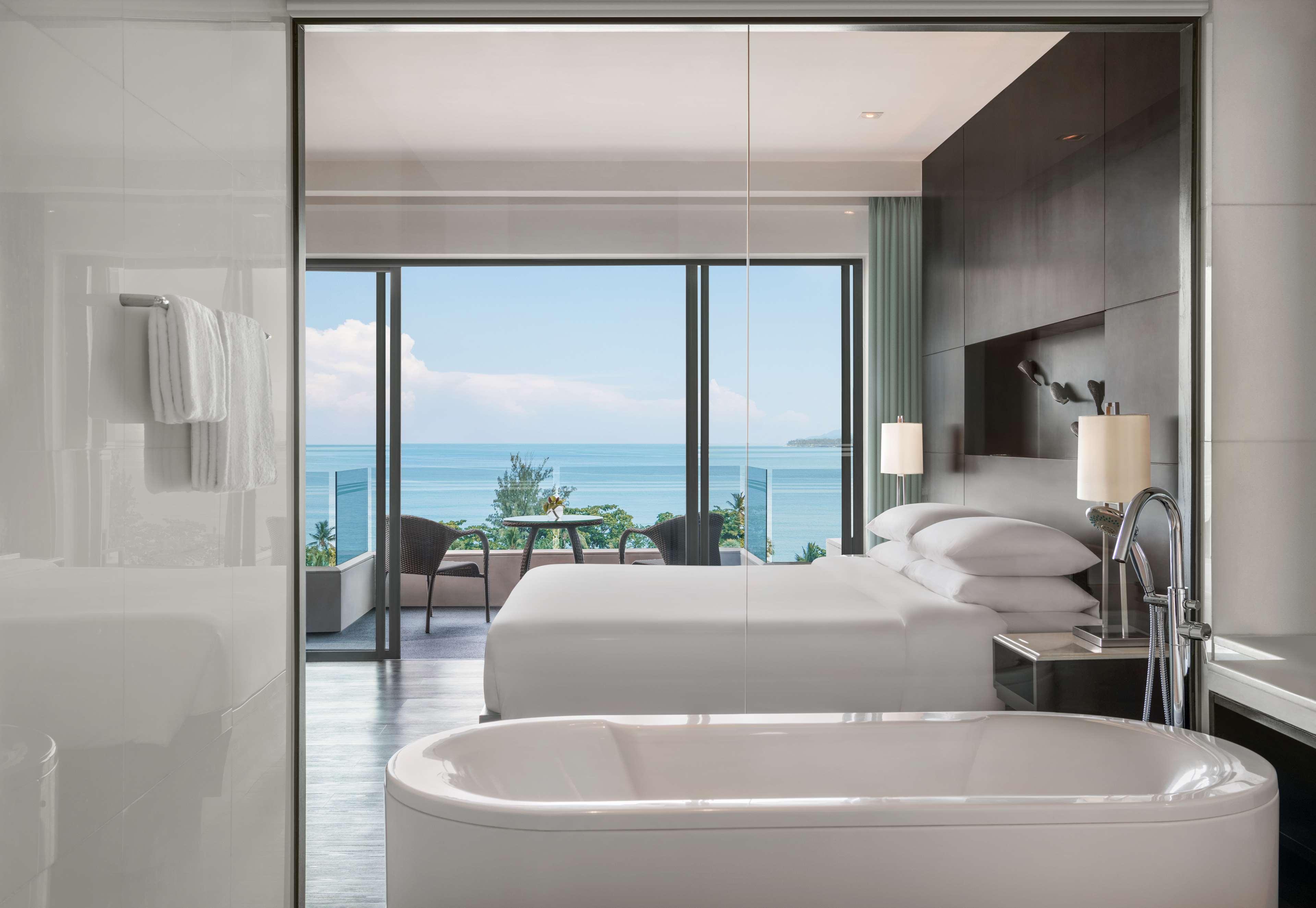 Double Ocean View King Bed