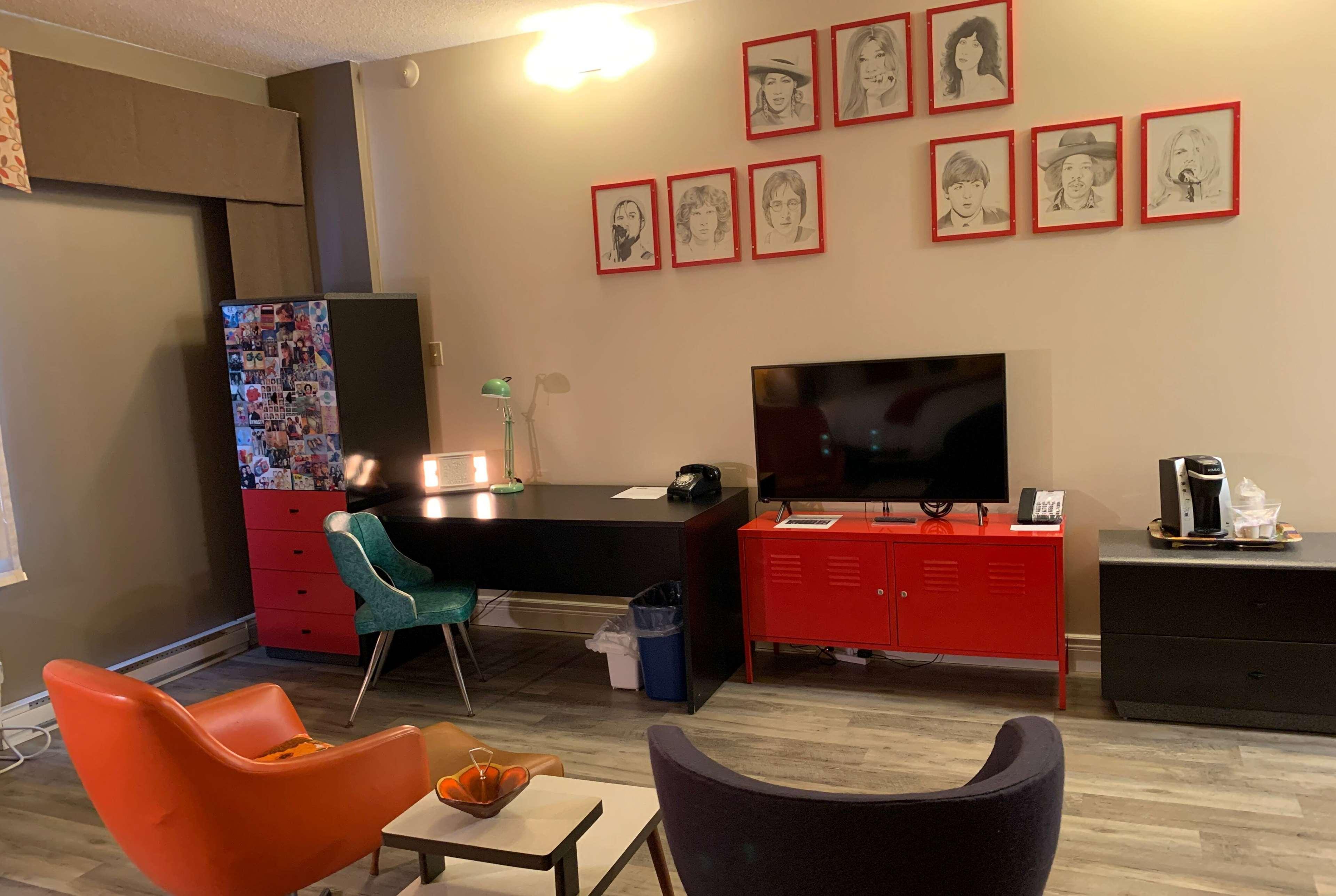 Suite Queen Bed Non Smoking