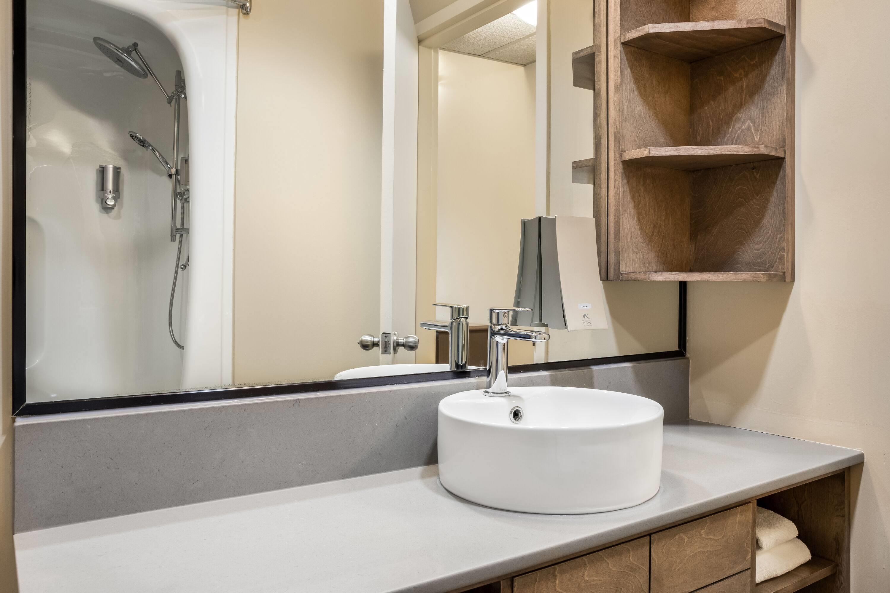 Triple King Bed Non Smoking