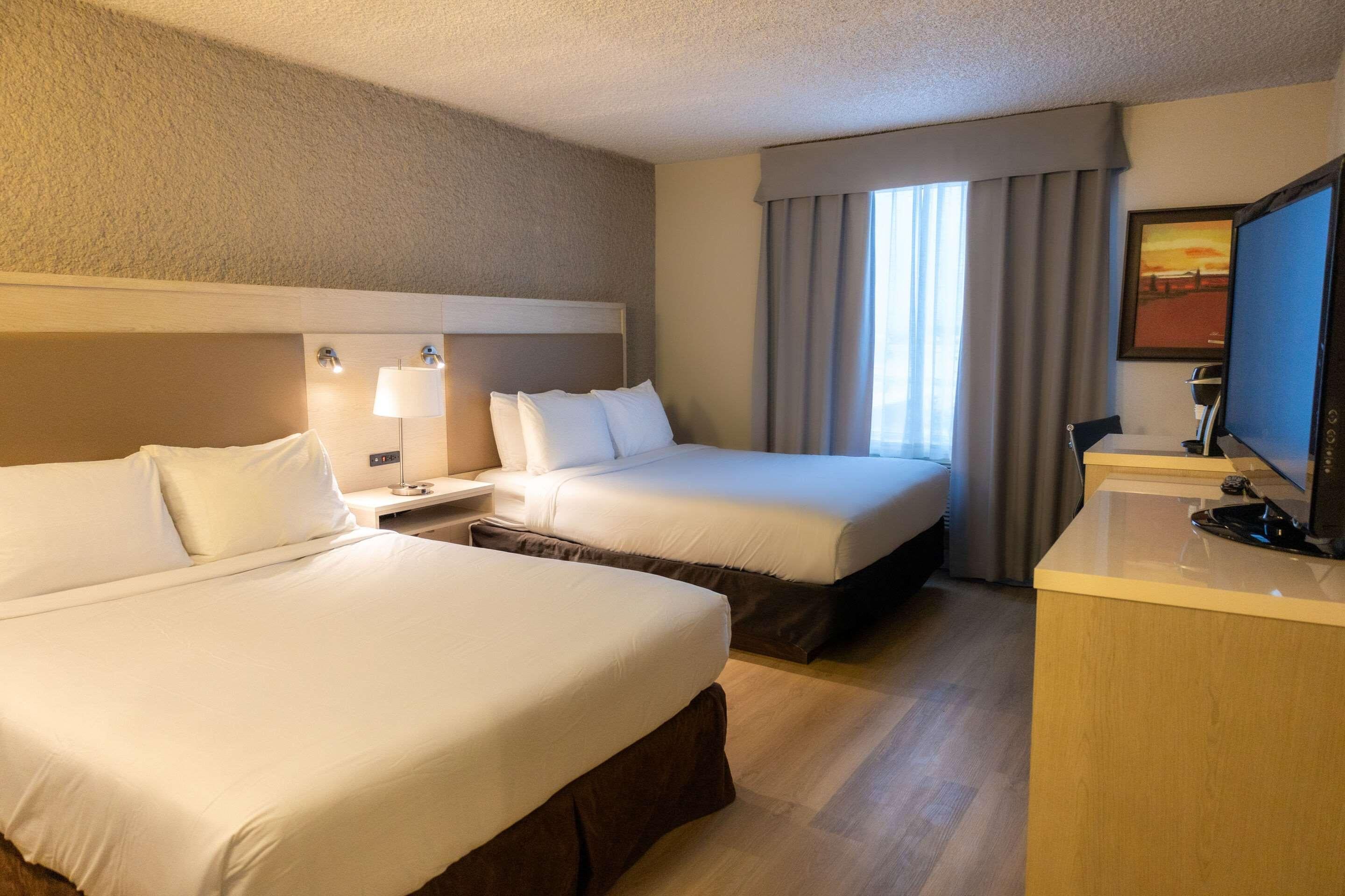 Double Two Queen Beds