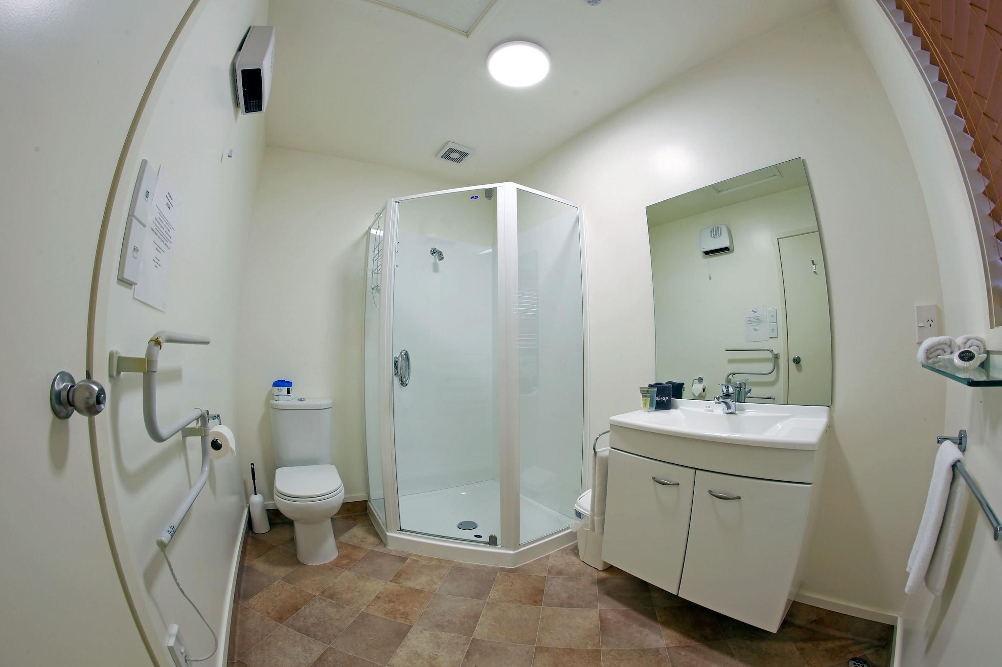 Studio Queen Size Bed