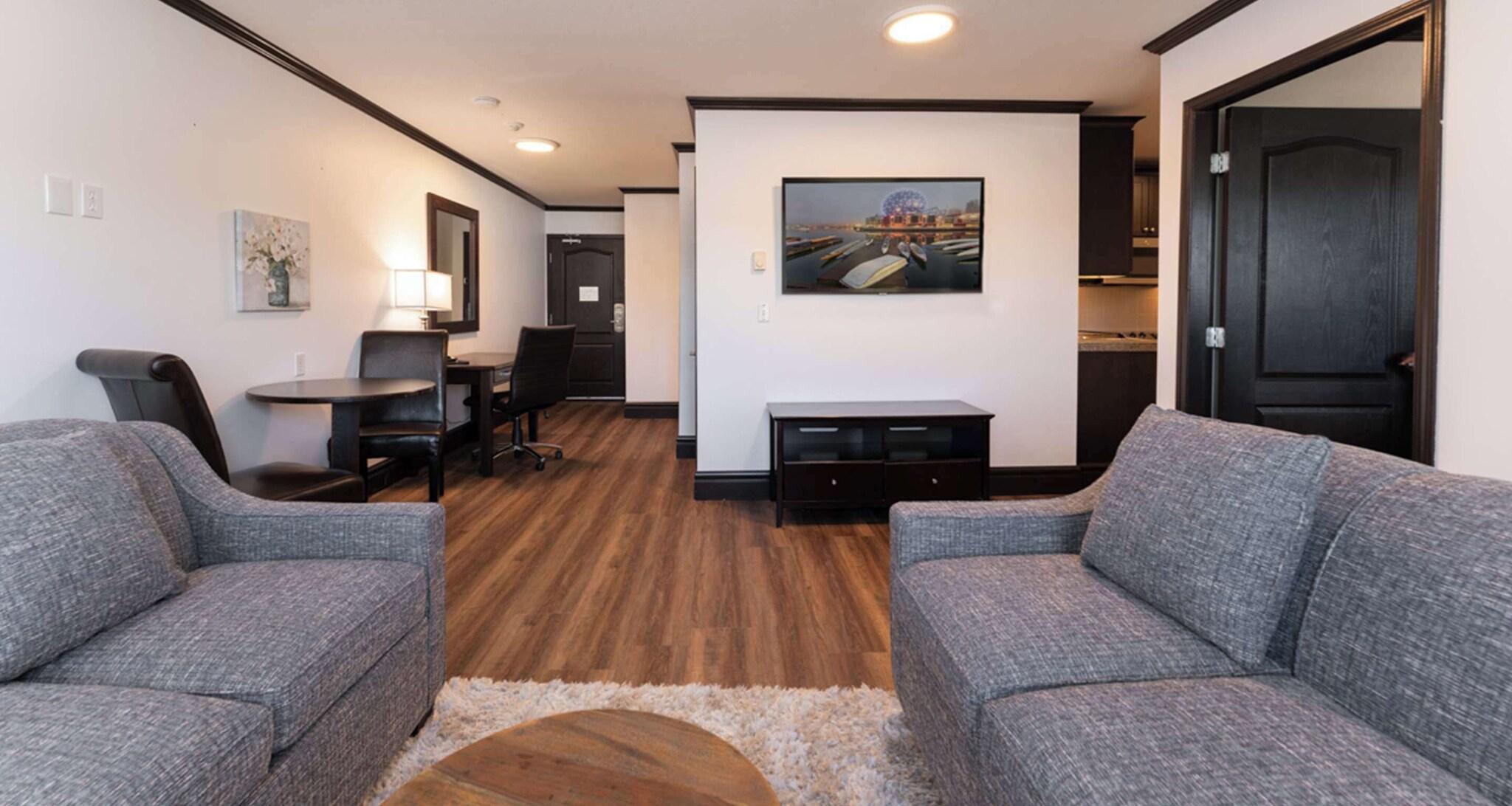 Suite Queen Size Bed