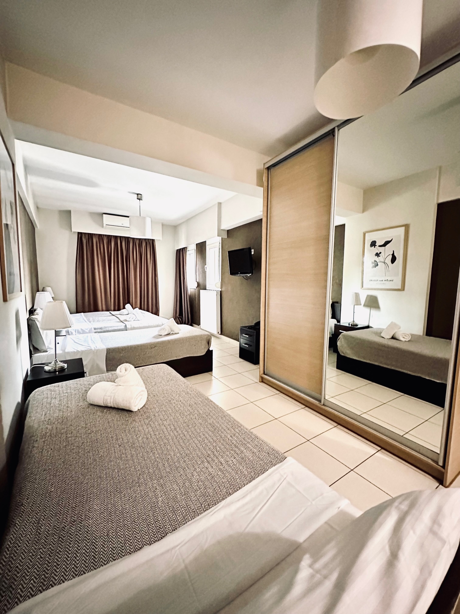 Apartment Capacity 4