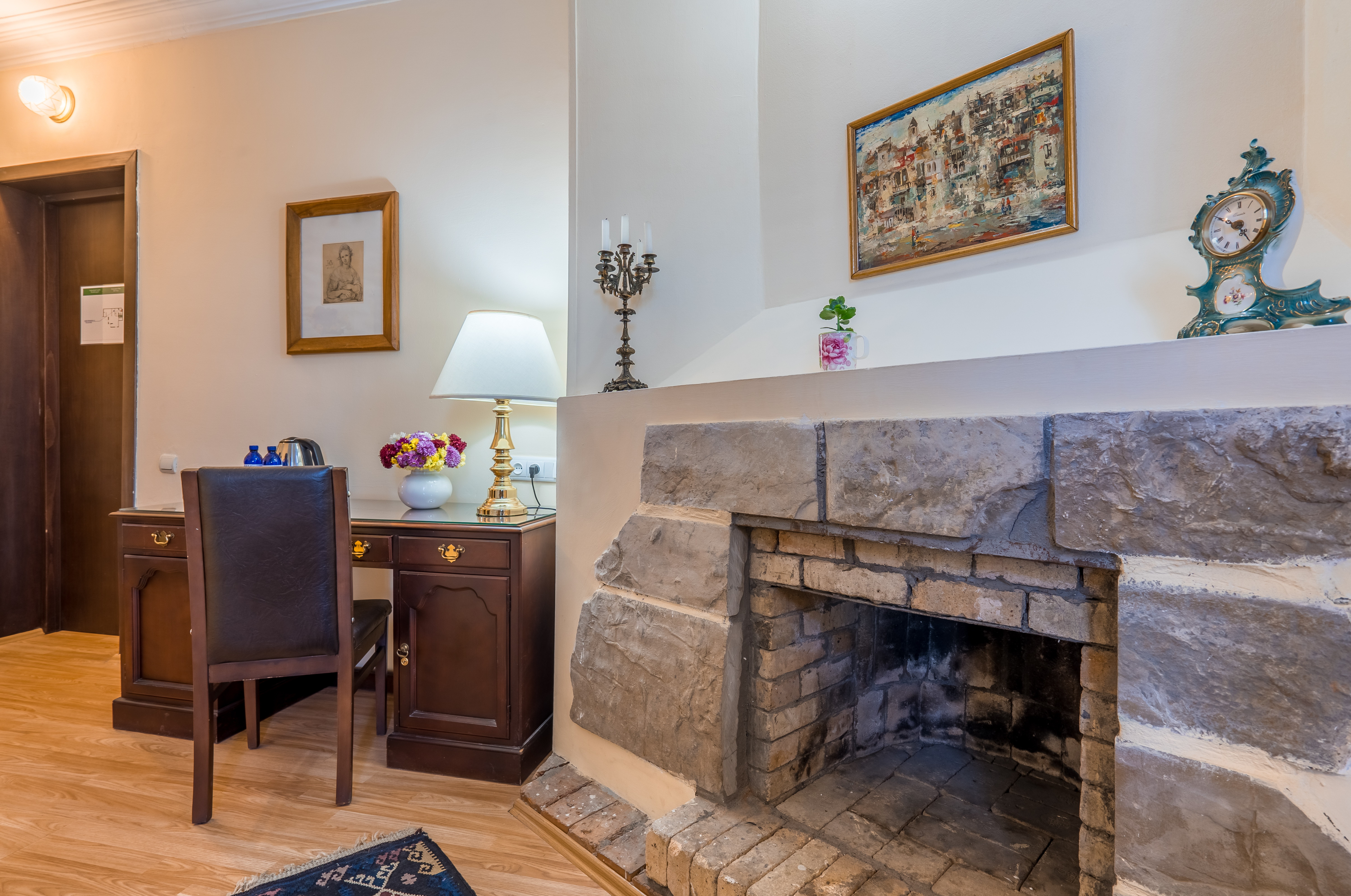 Double One Bedroom One Bathroom