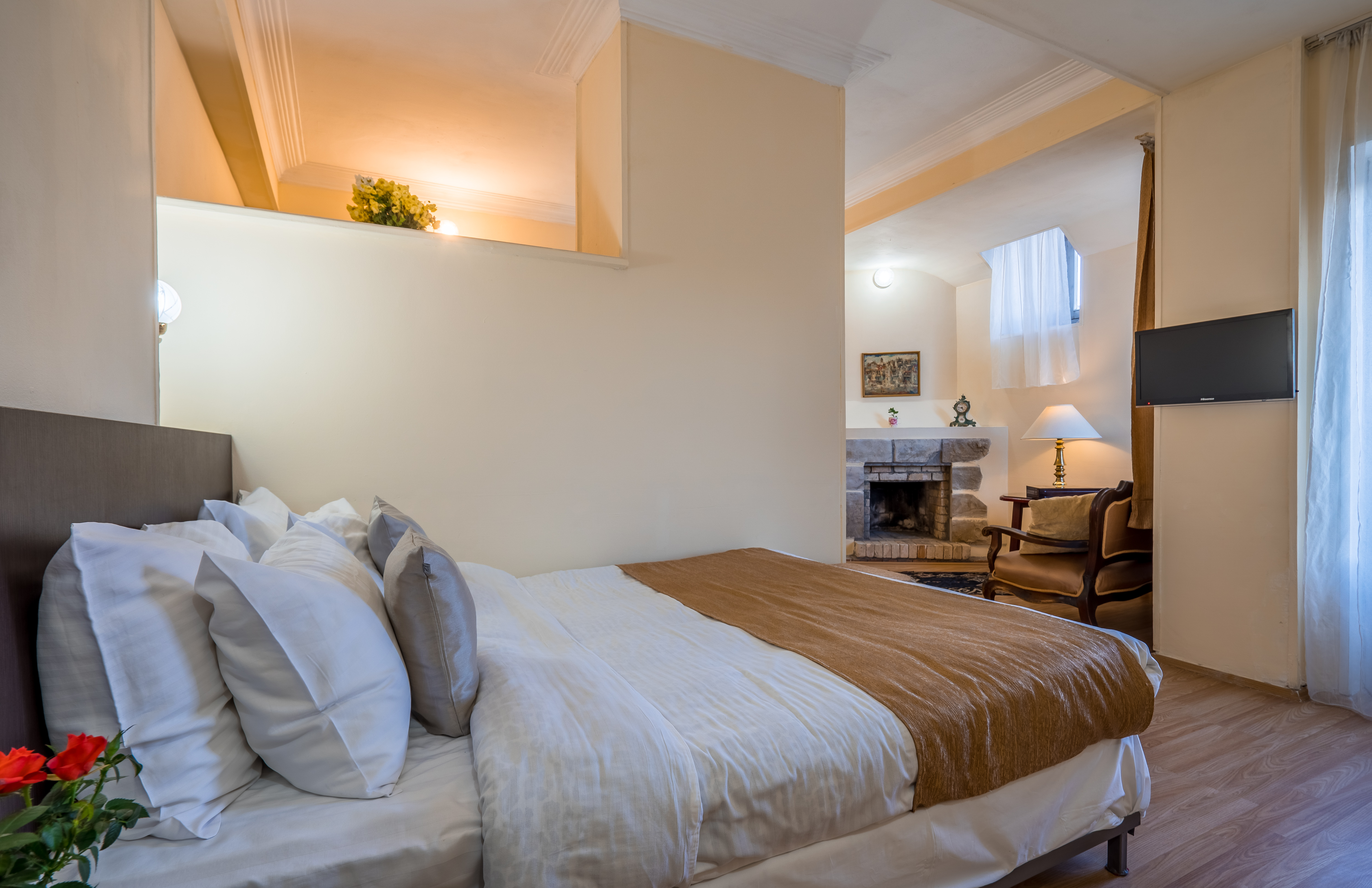 Double One Bedroom One Bathroom