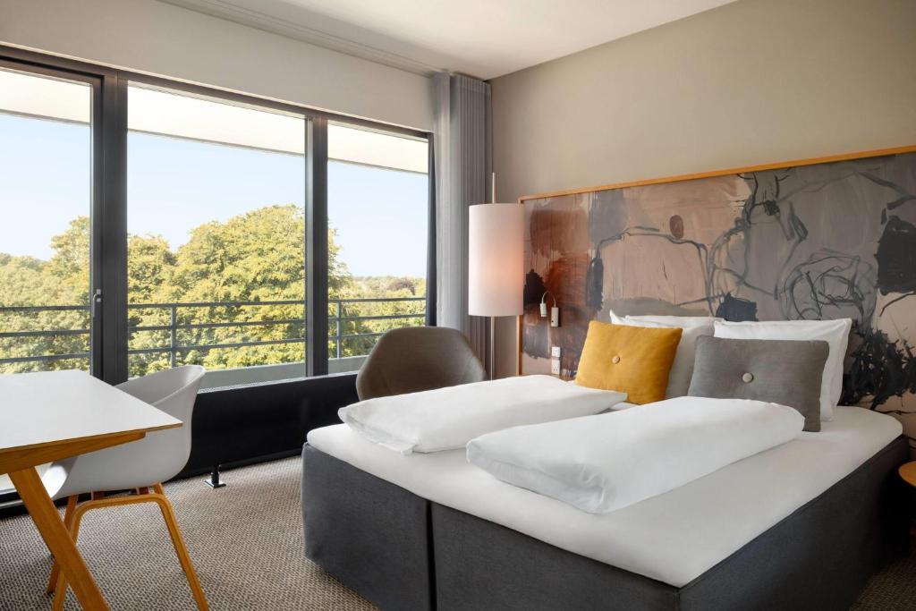Room Economy
