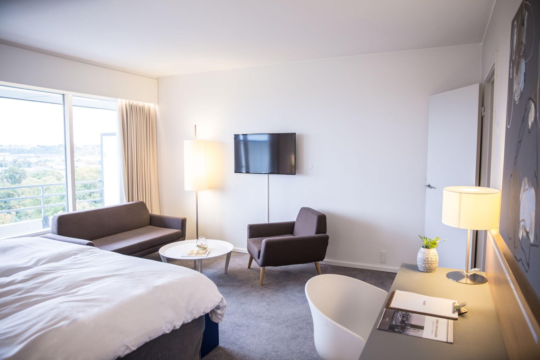 Double or Twin Superior