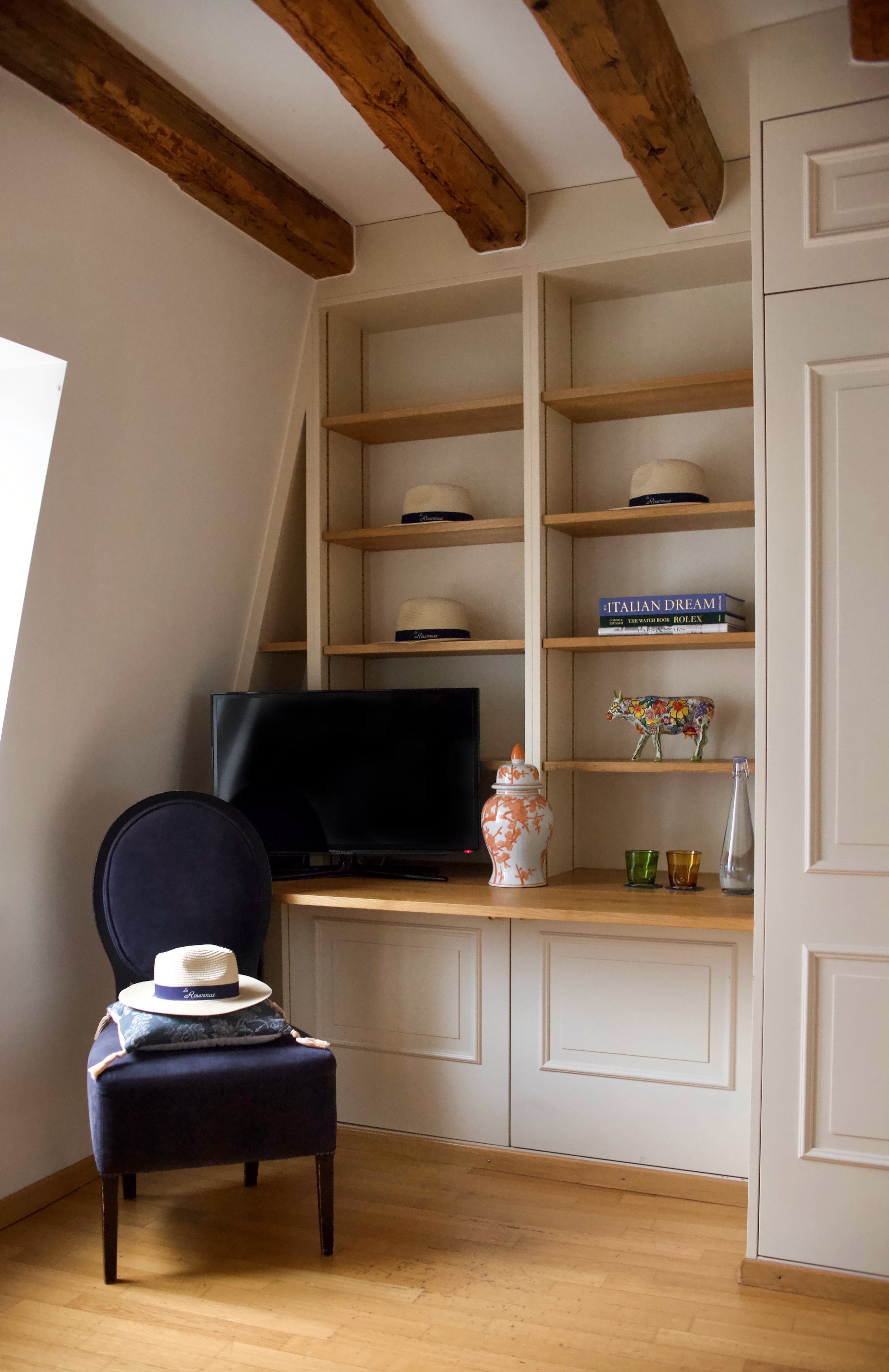 Triple Superior Queen Bed