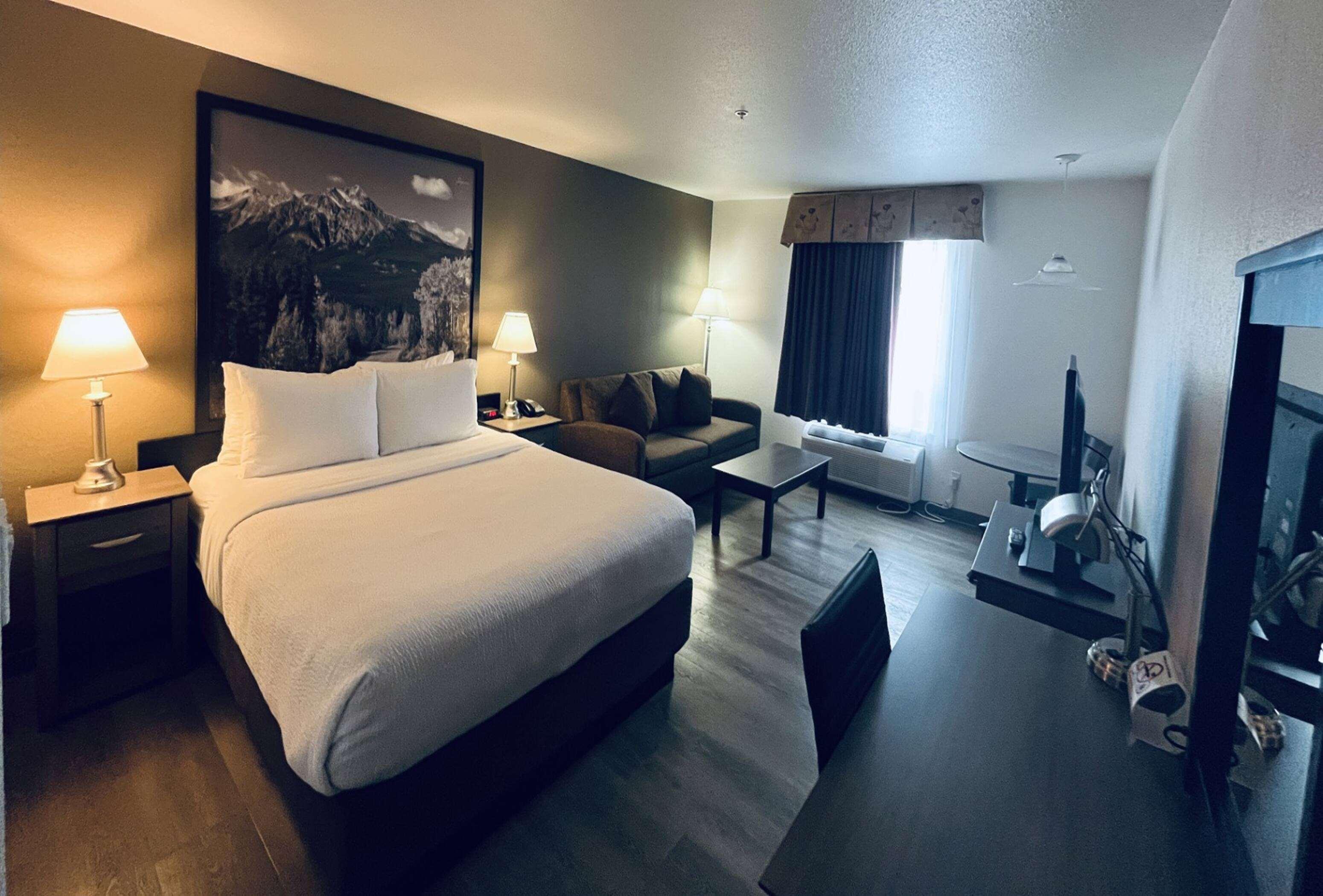 Double Queen Size Bed