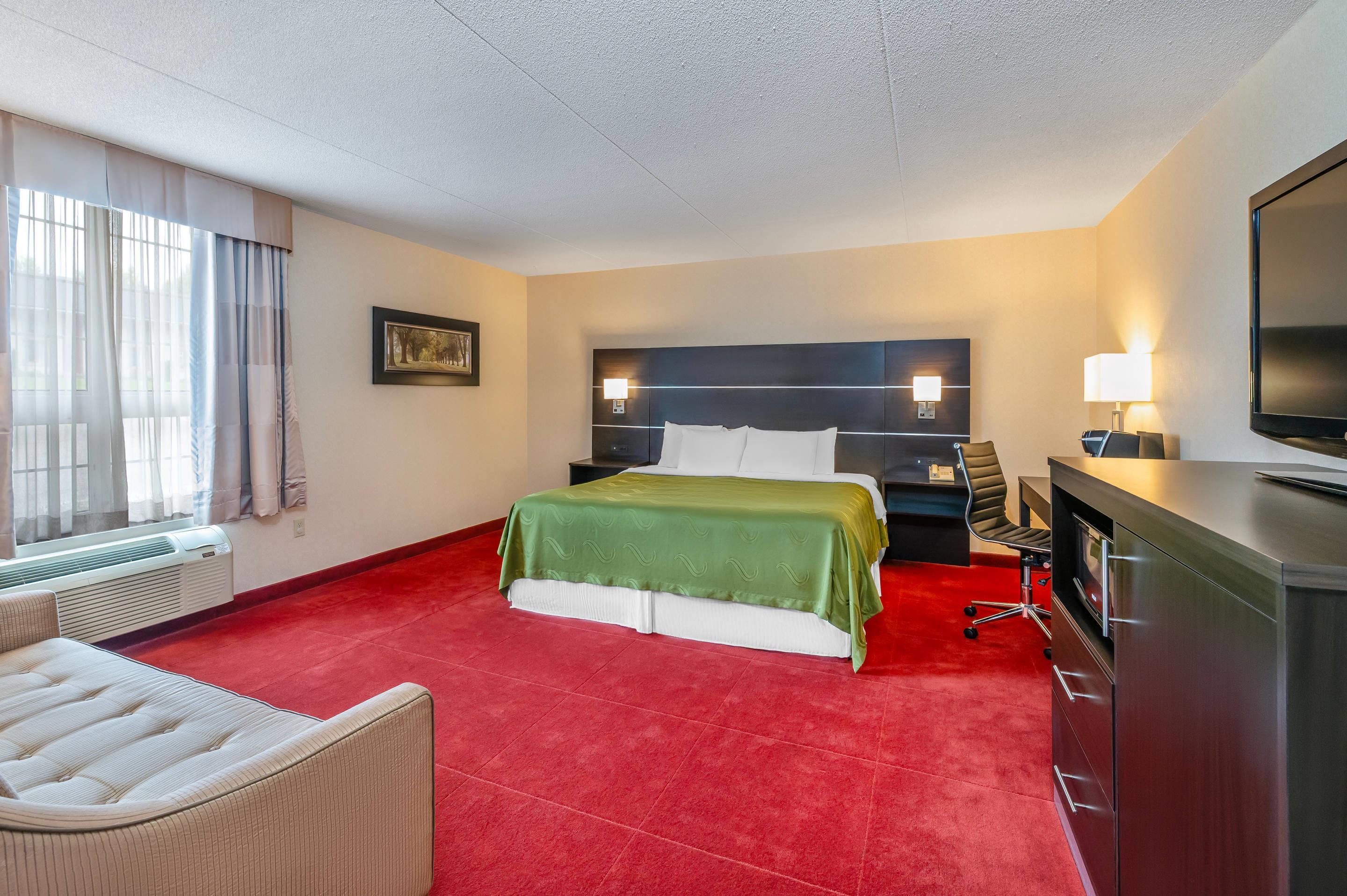 Double King Bed Non Smoking