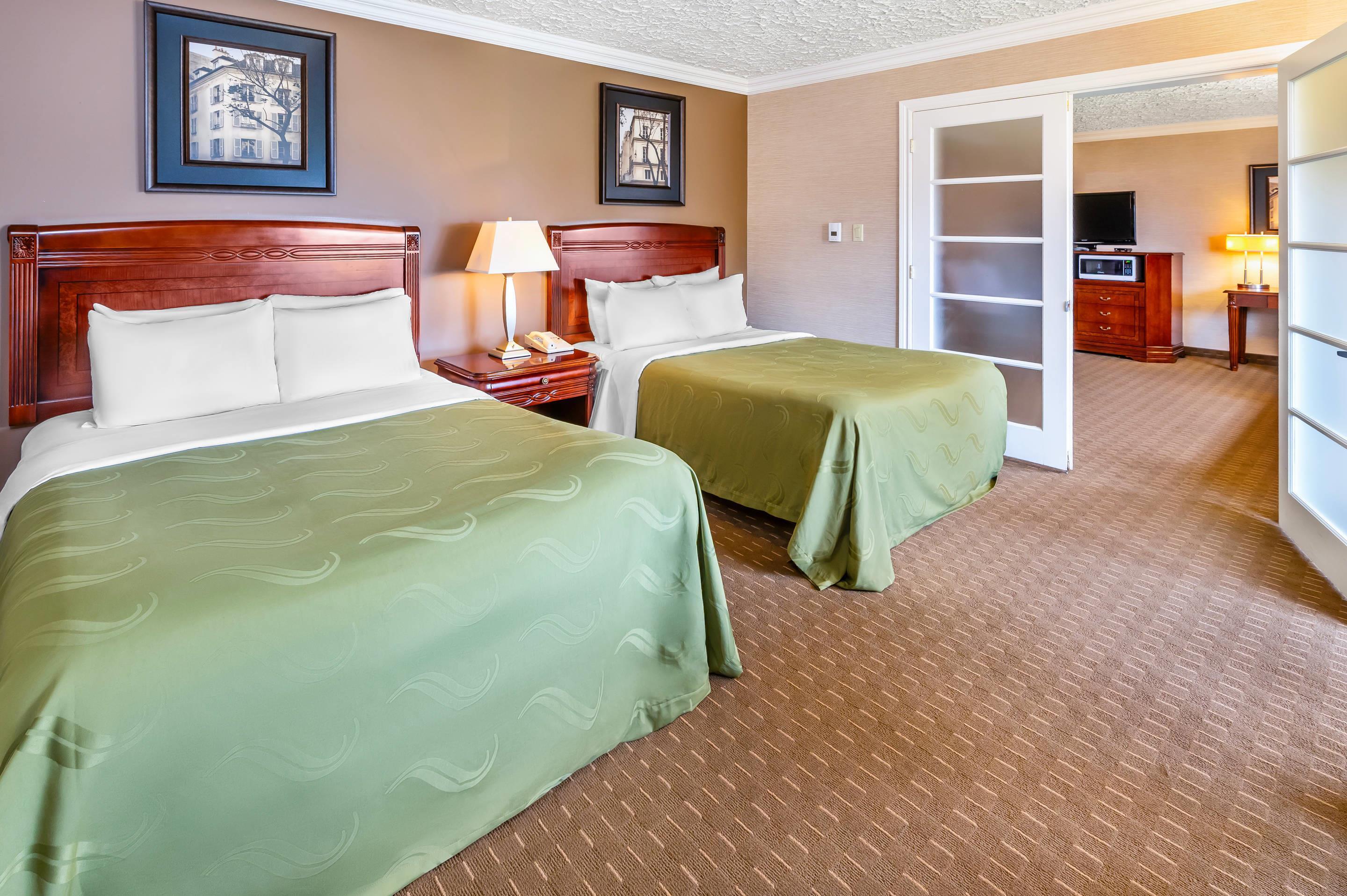 Suite Two Double Beds Non Smoking