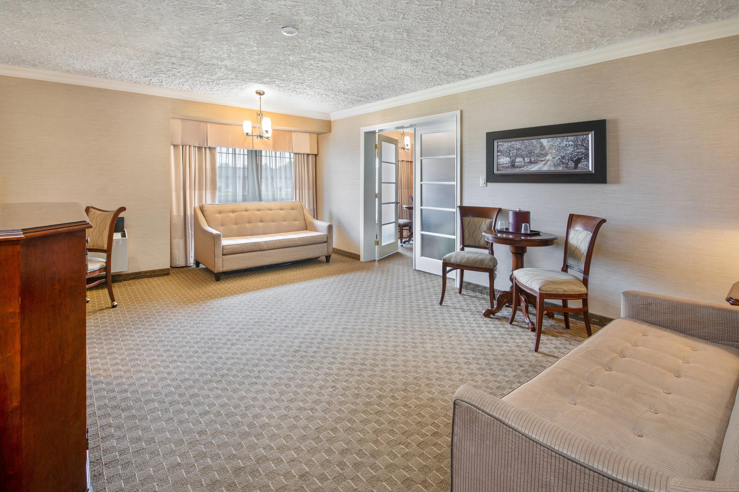 Suite Two Double Beds Non Smoking