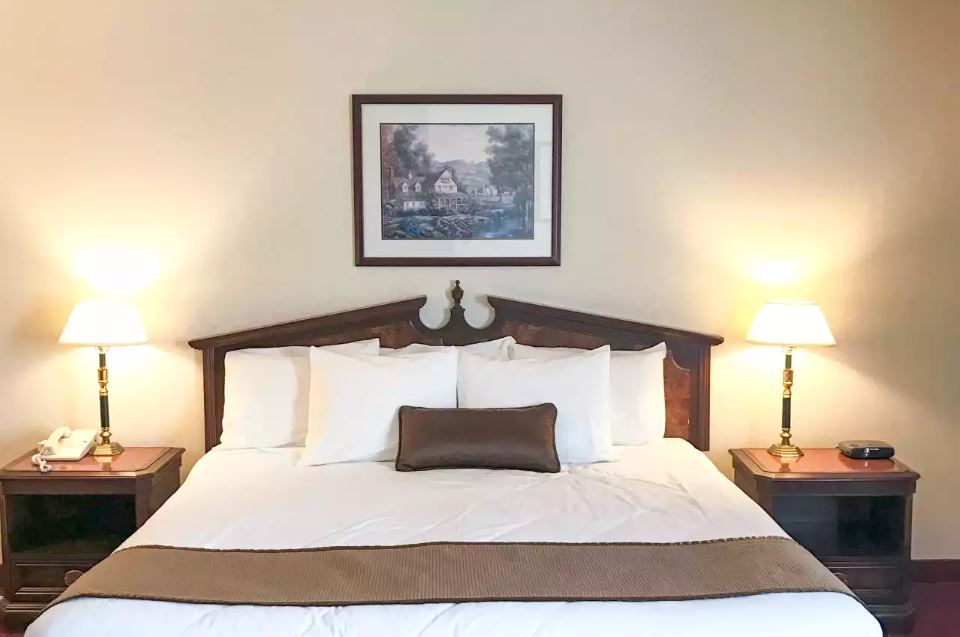 Double King Size Bed