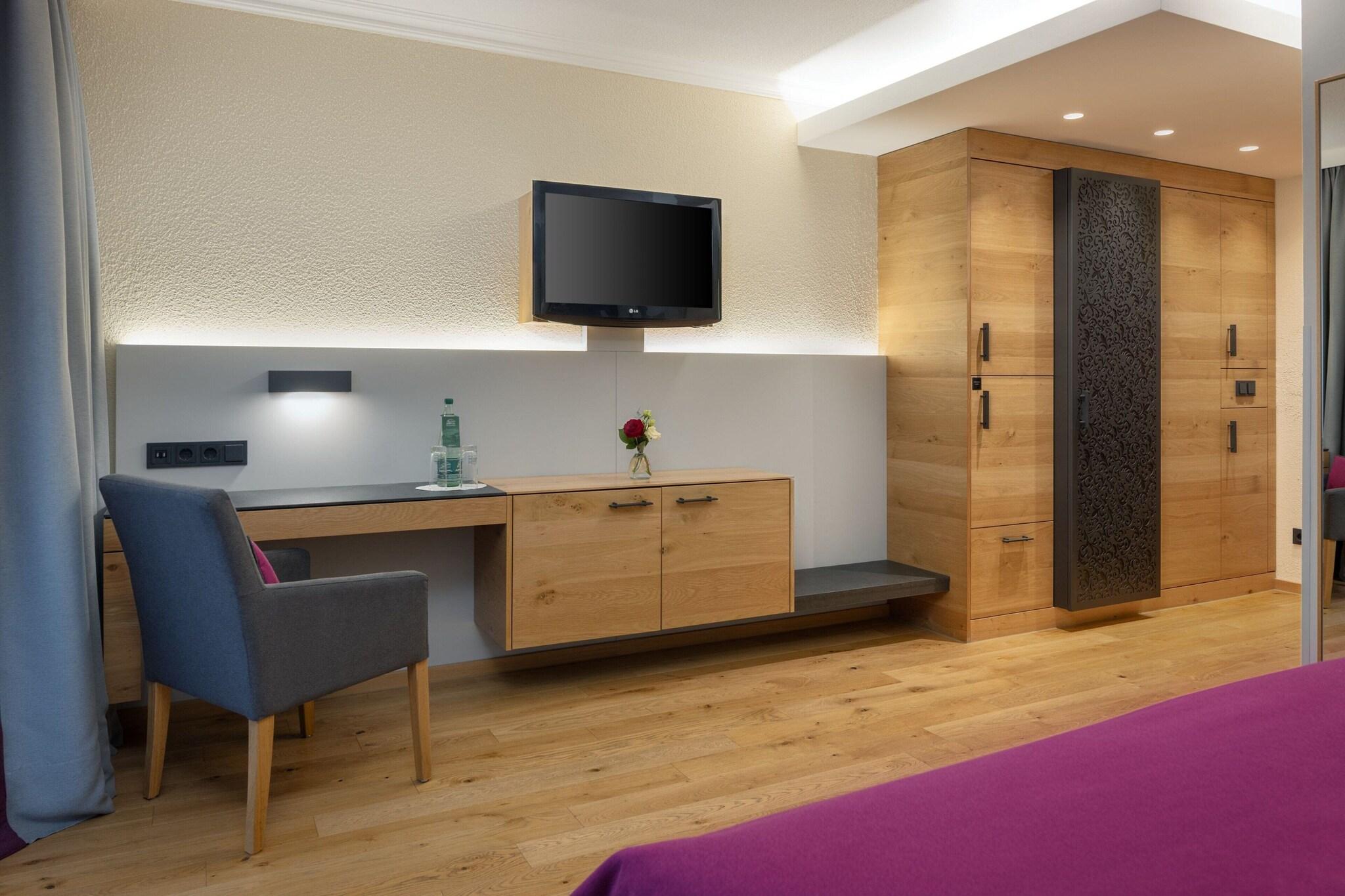 Double Deluxe Mountain View