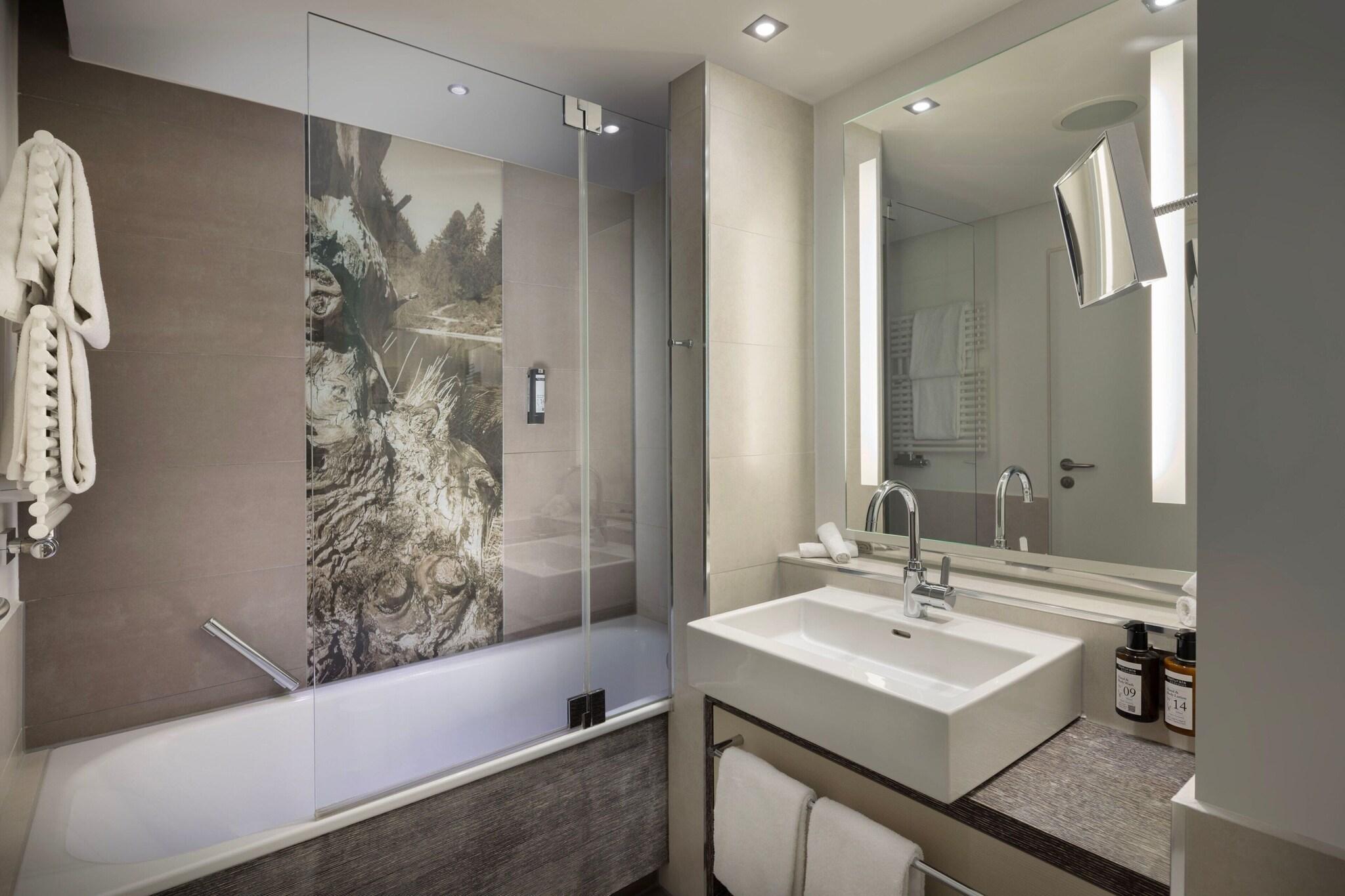 Double Grand with Views