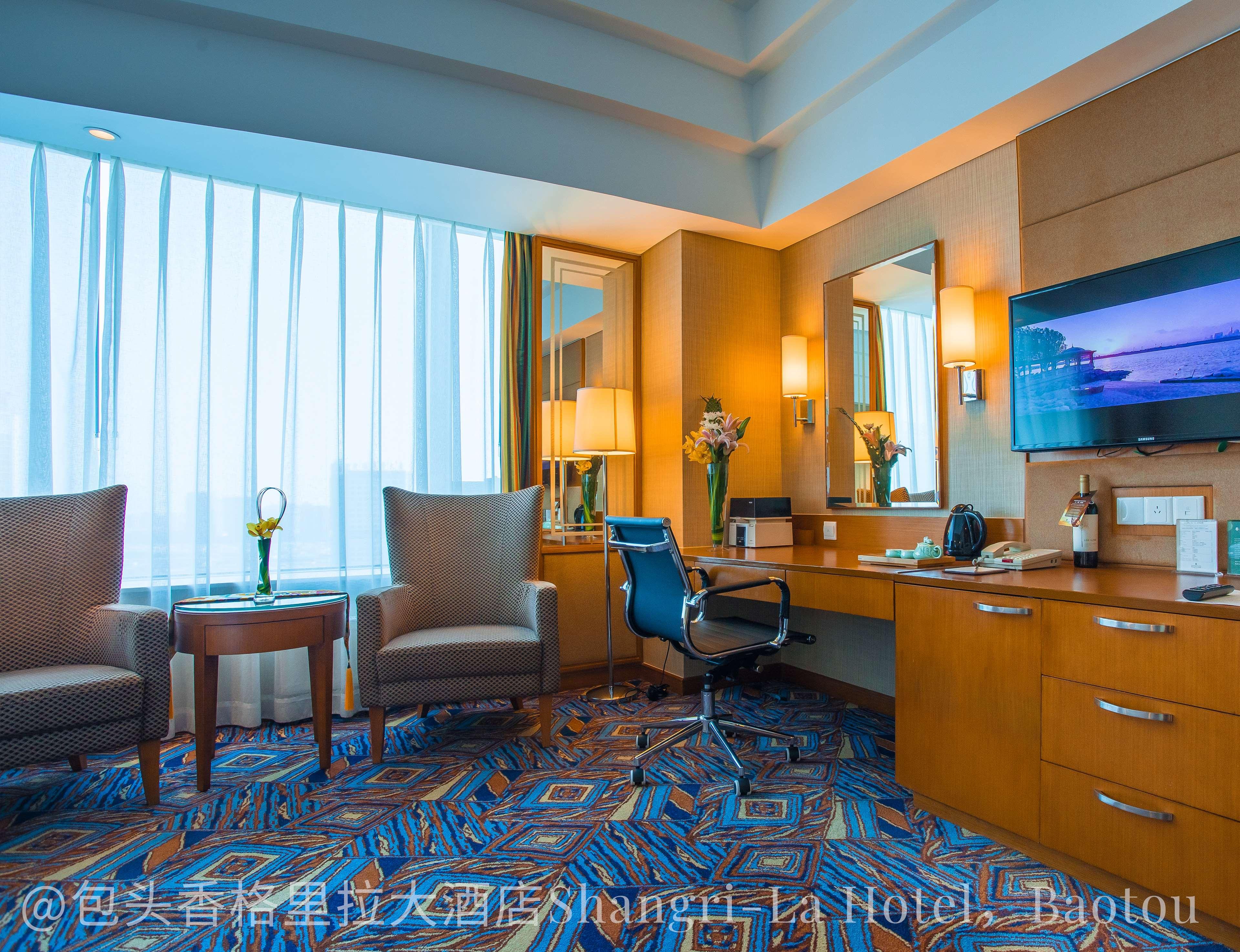 Double Deluxe King Bed