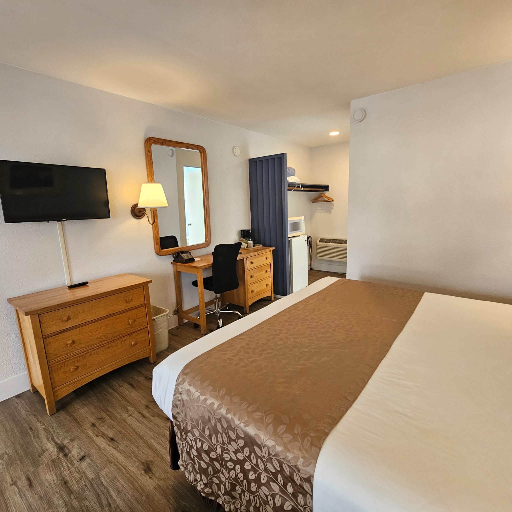 Double King Size Bed