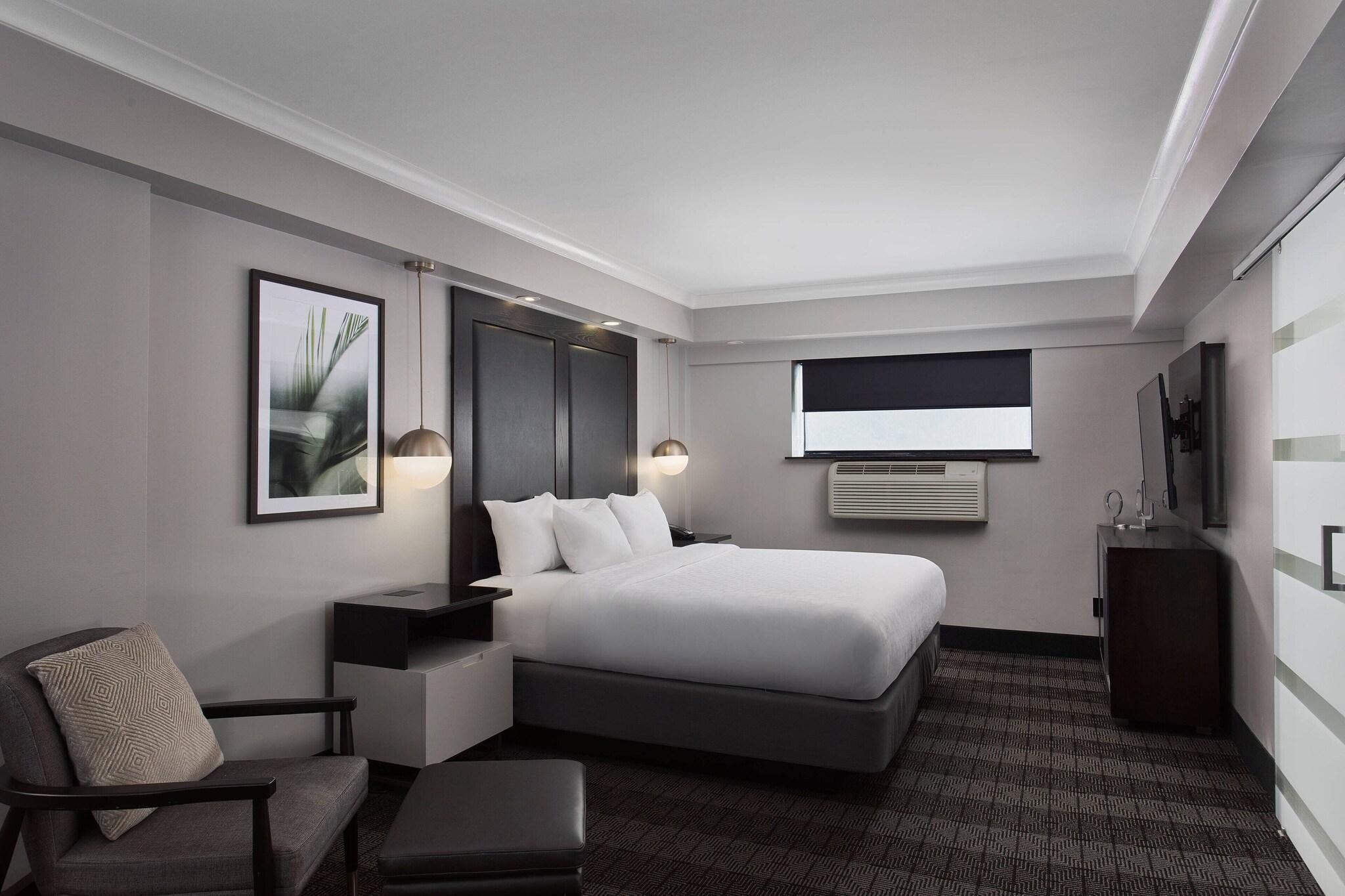 Double King Size Bed