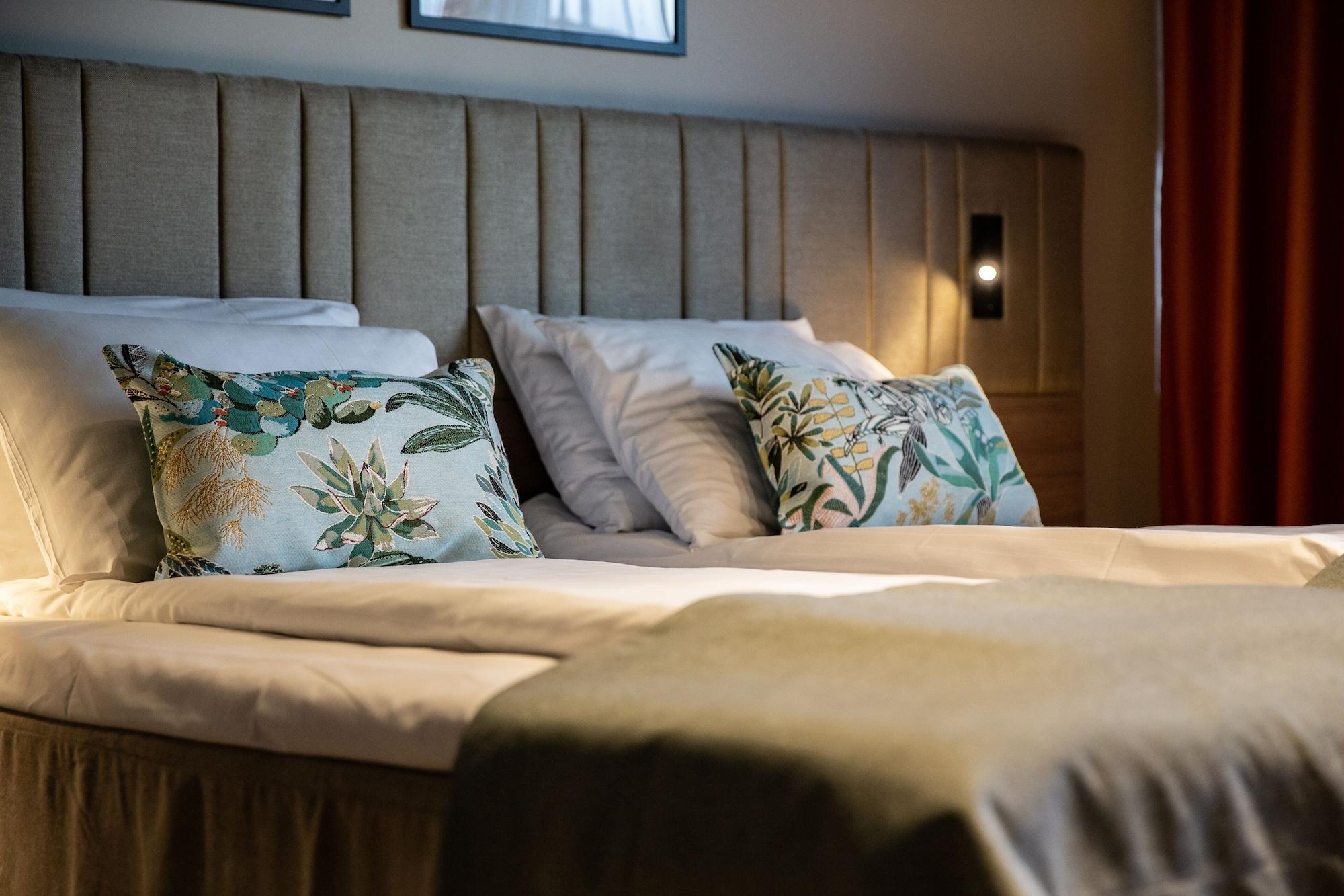 Room Queen Bed Non Smoking