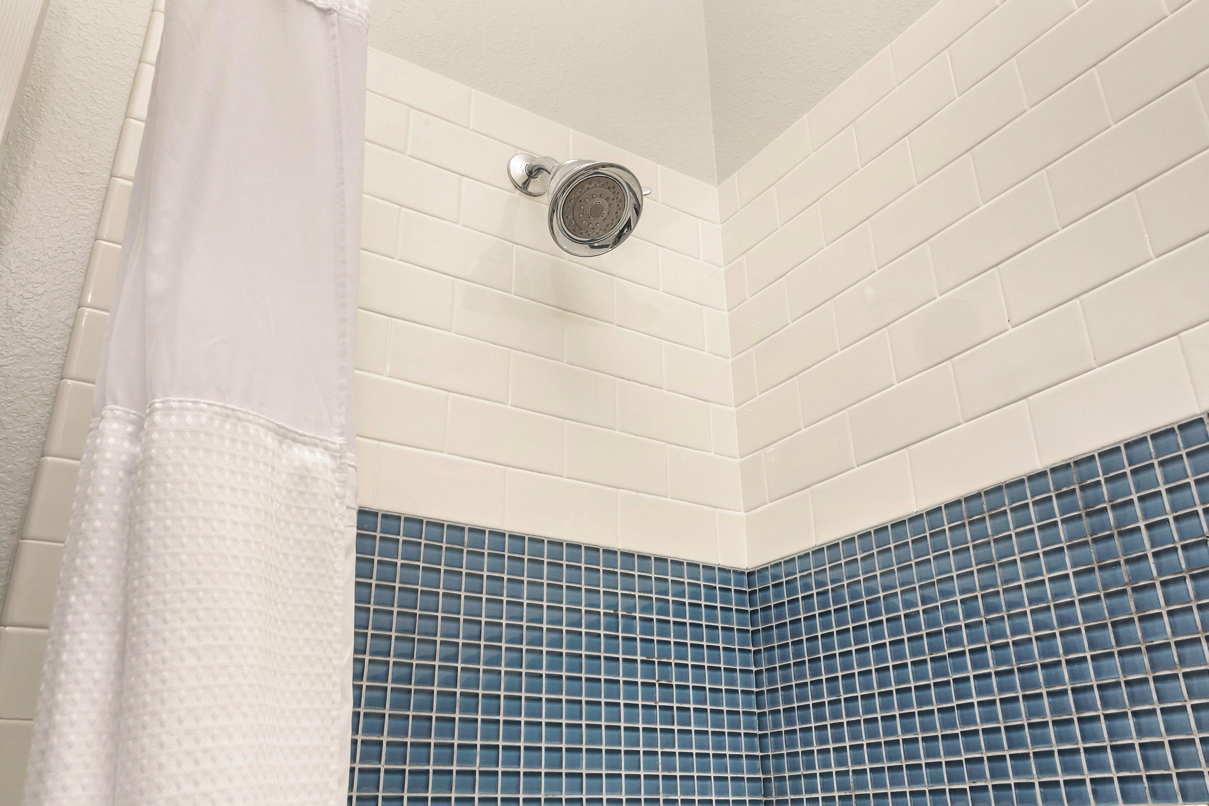 Studio Accessible-queen Size Bed