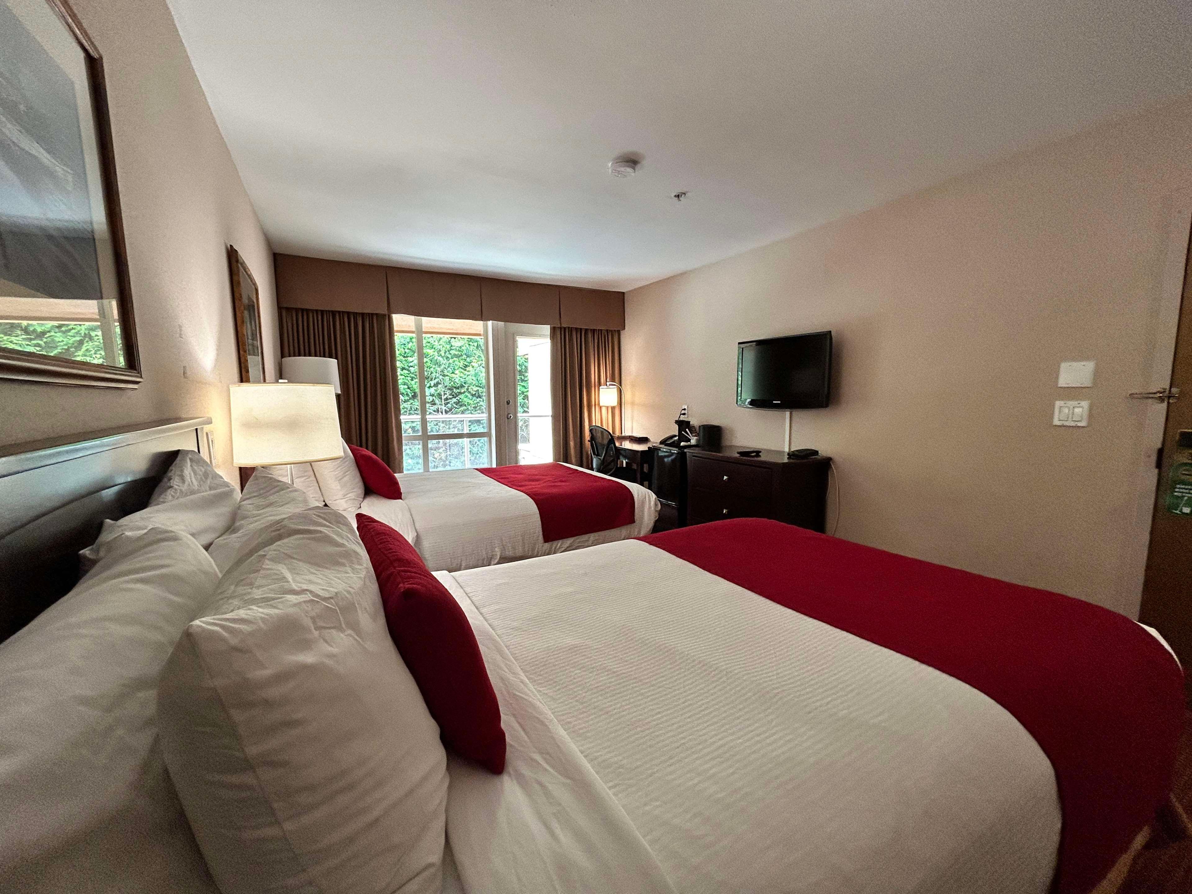 Quadruple with Balcony